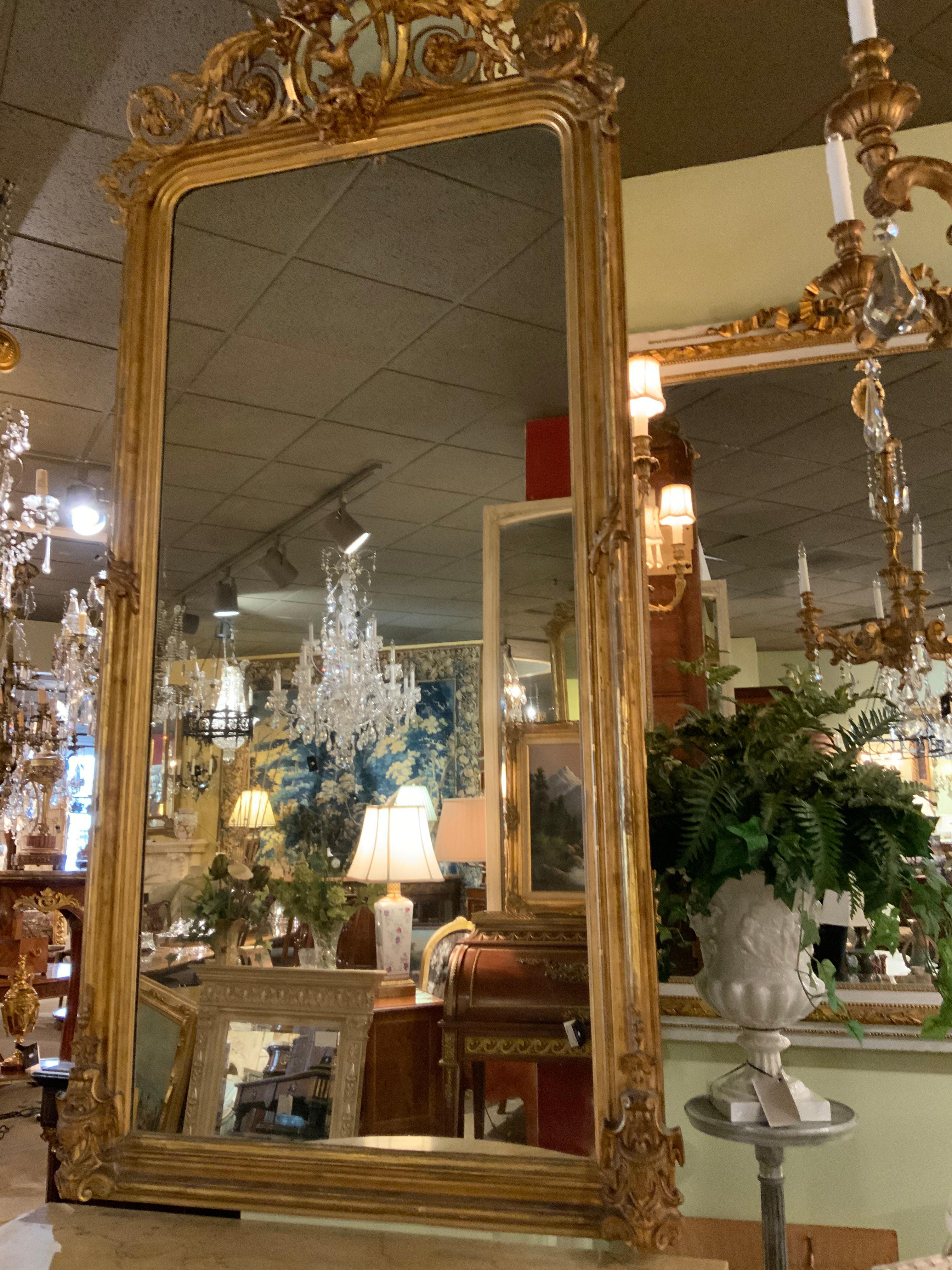 Antique French Giltwood Mirror with Carved Bird at the Crest, circa 1890 2