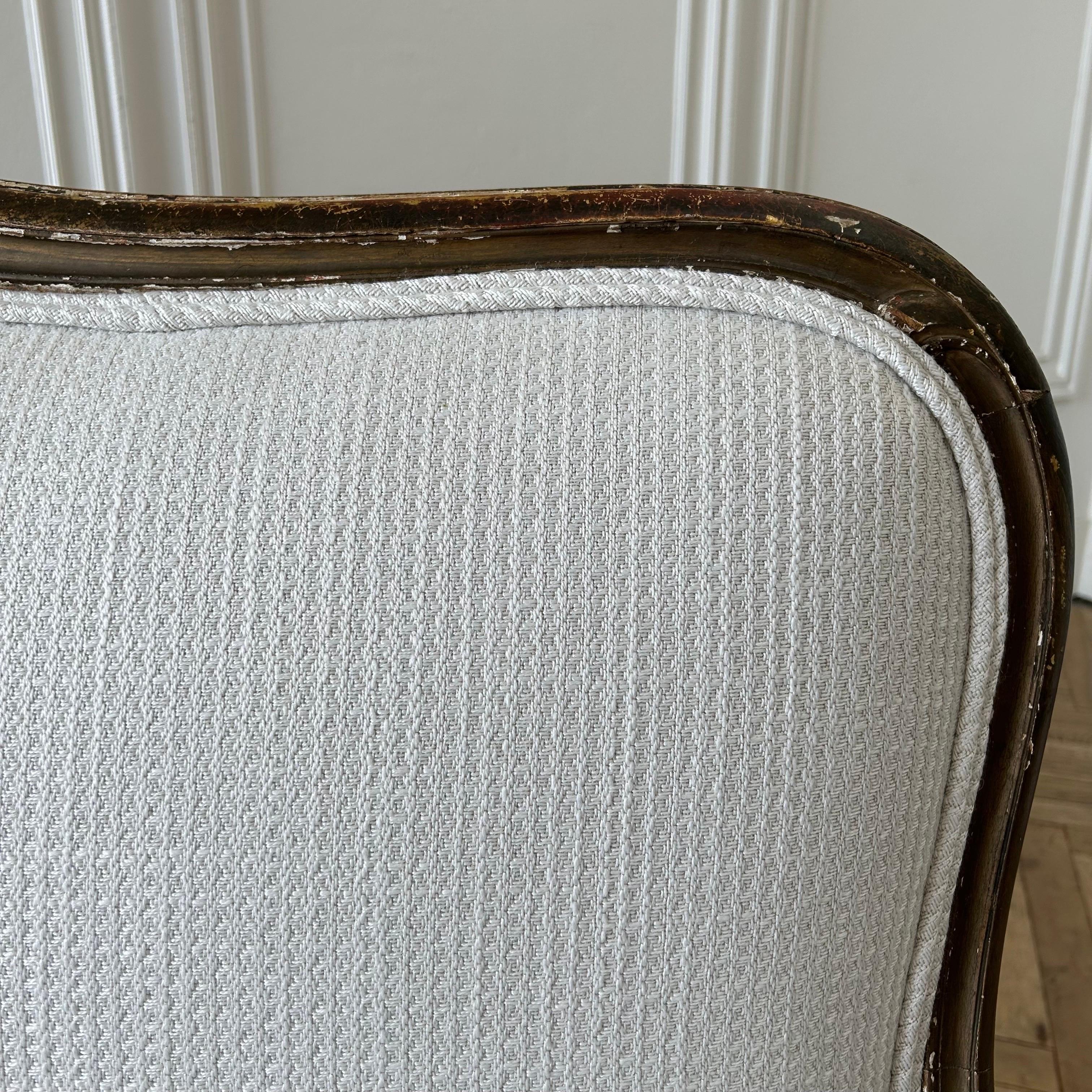 Antique French Gilt Wood Settee Upholstered in Antique White Wool and Cashmere For Sale 9