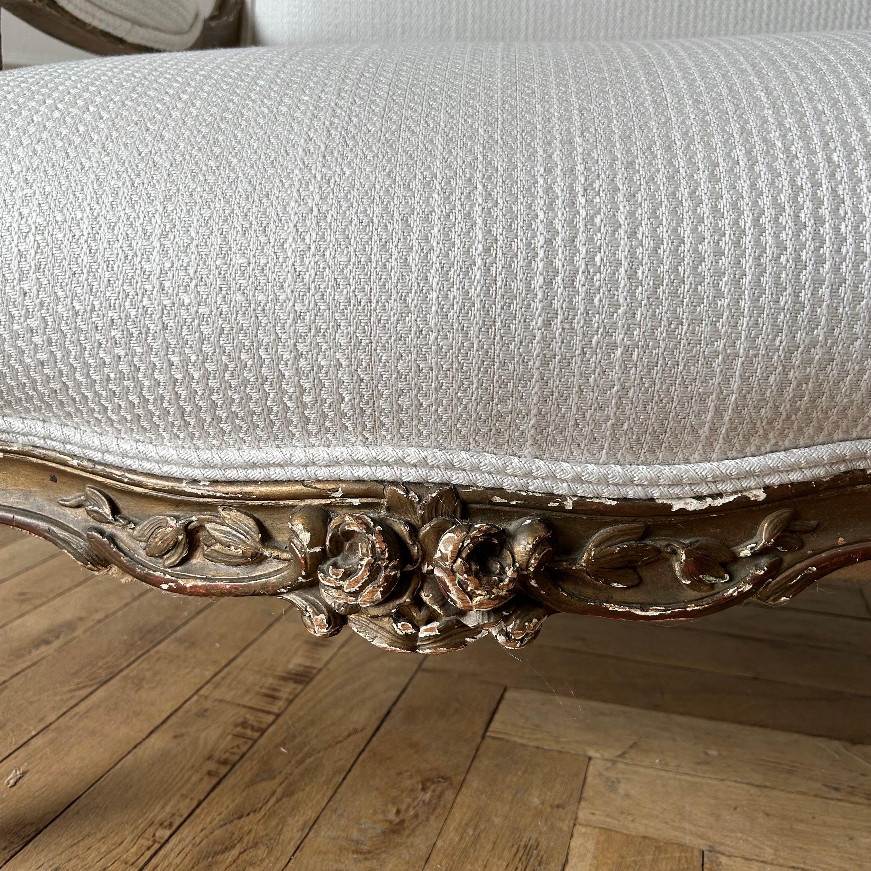 Antique French Gilt Wood Settee Upholstered in Antique White Wool and Cashmere For Sale 12