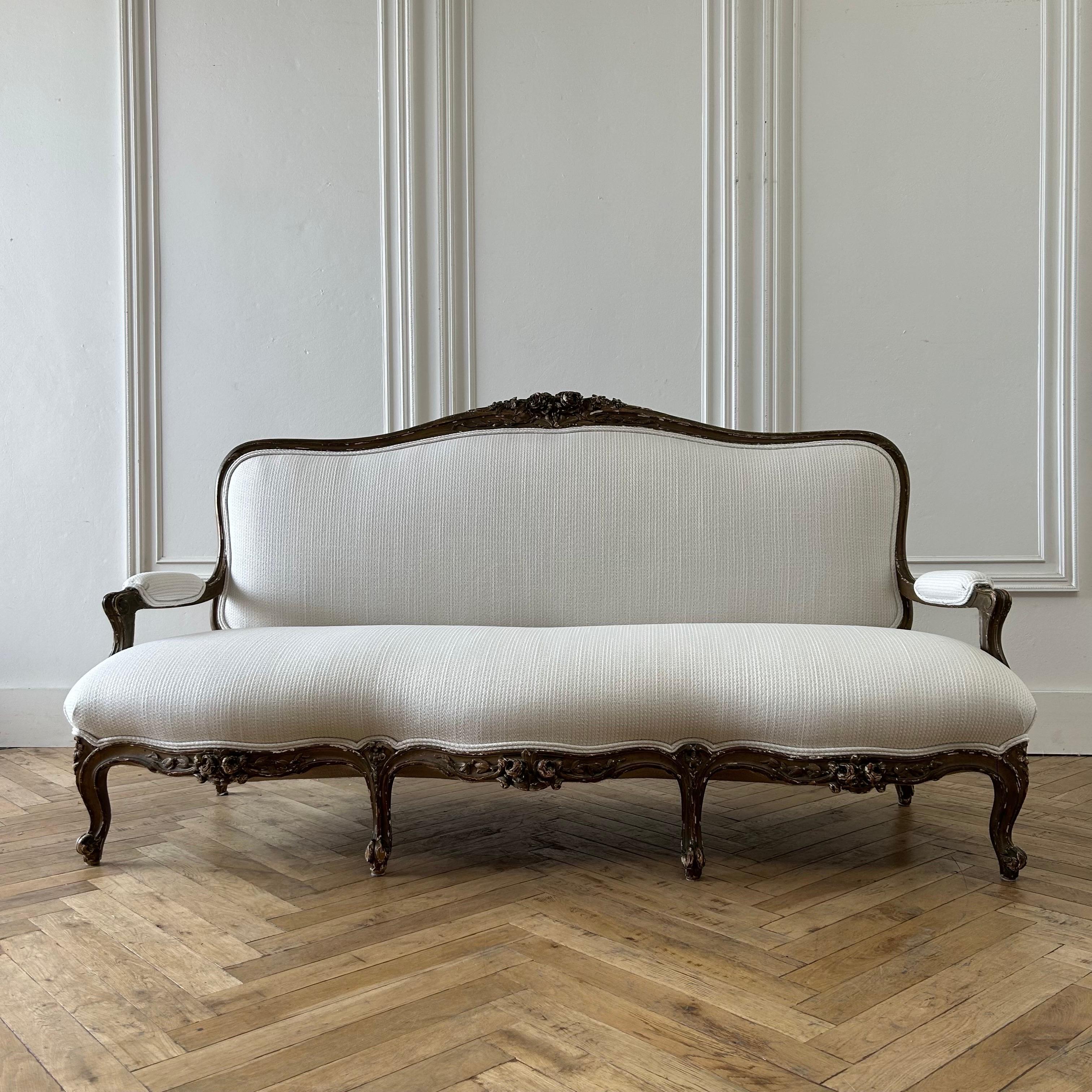 Antique French Gilt Wood Settee Upholstered in Antique White Wool and Cashmere For Sale 16