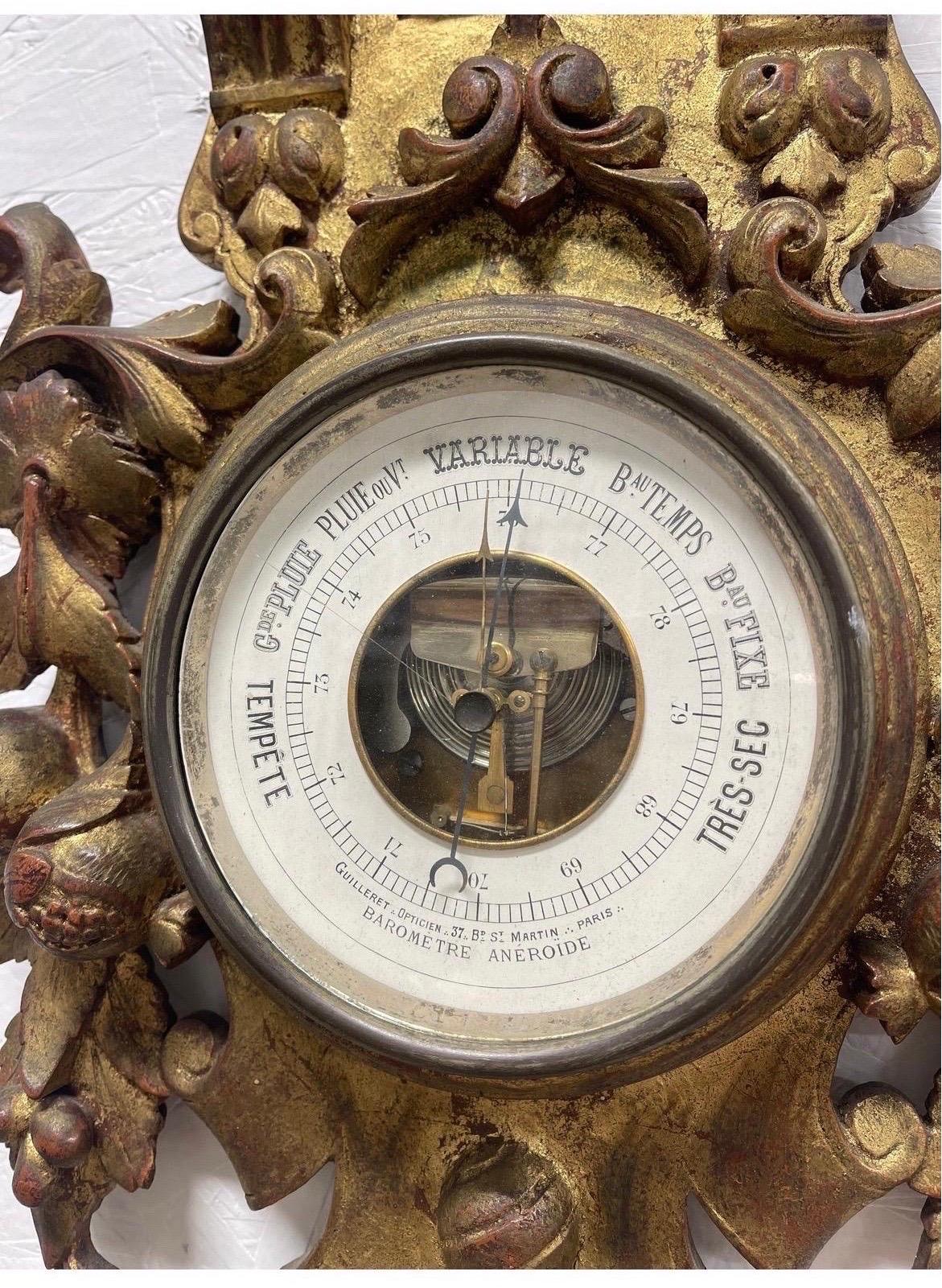 Antikes französisches Wandthermometer aus vergoldetem Holz mit Barometer im Angebot 1