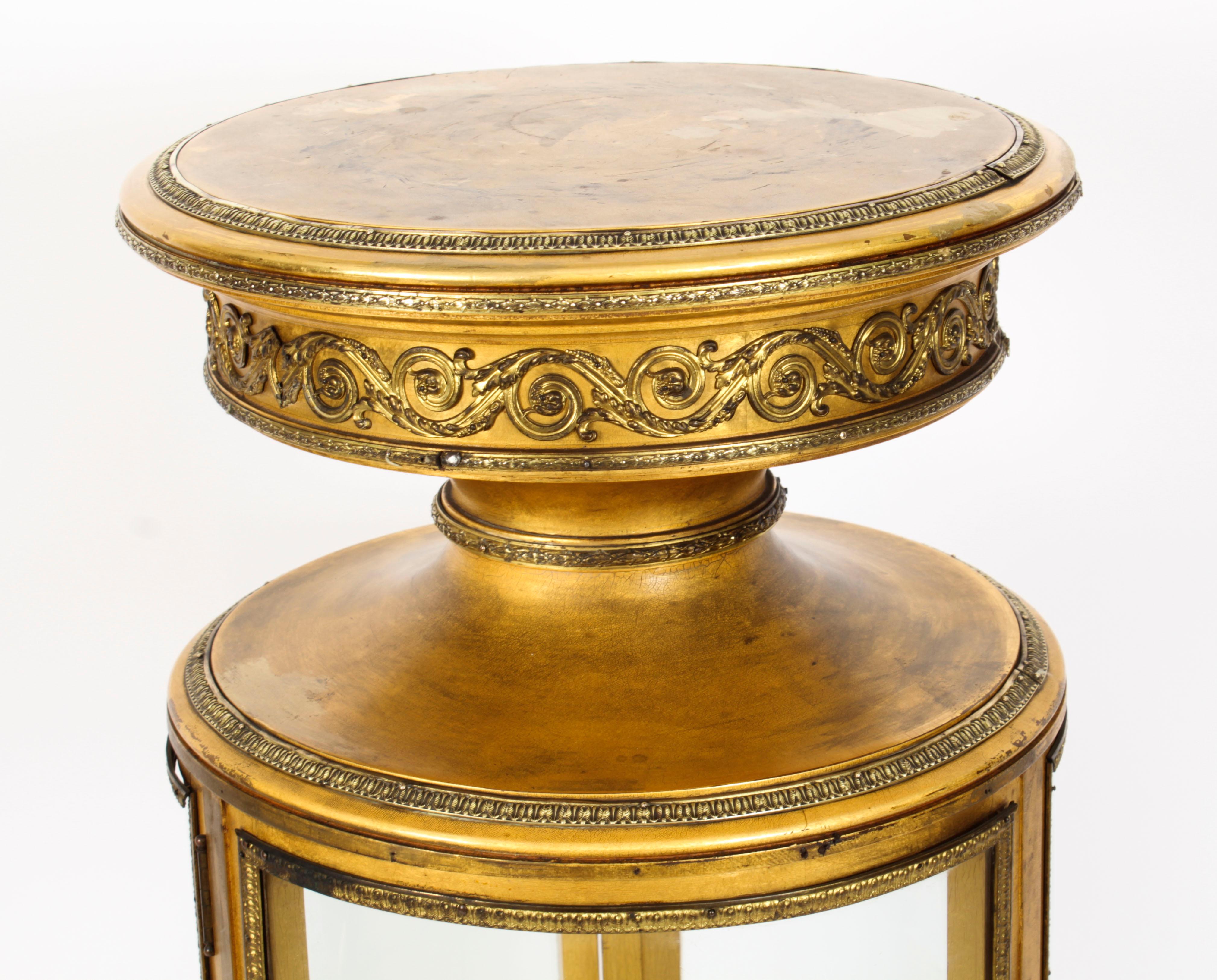 Mid-19th Century Antique French Giltwood Cylindrical Pedestal Display Cabinet, 19th Century For Sale