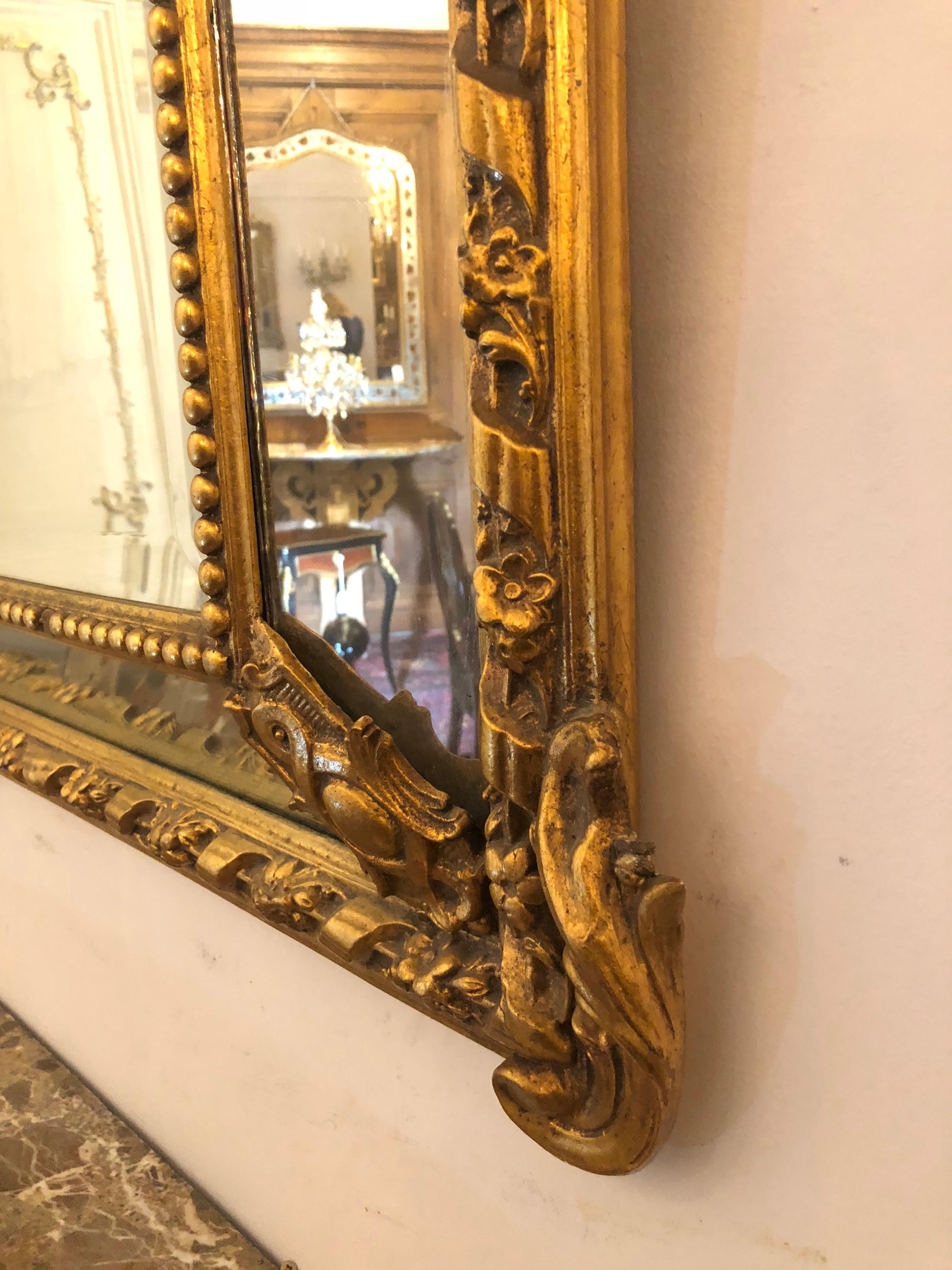 Antique French Giltwood Mirror, circa 1890-1910 In Excellent Condition In New Orleans, LA