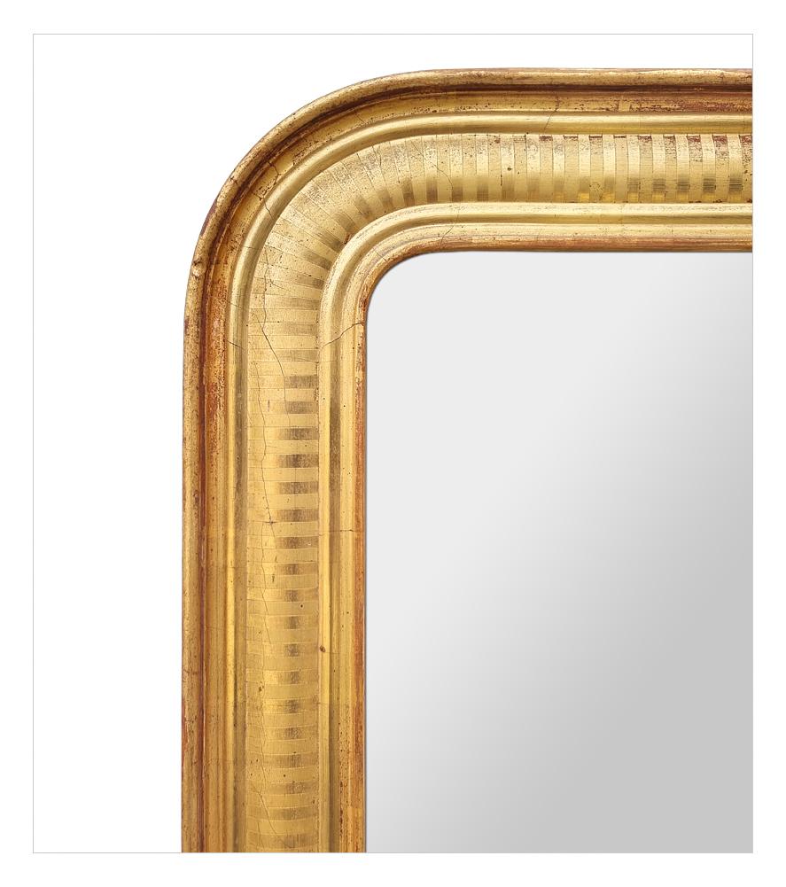 Doré Antique Mirror en bois doré, style Louis-Philippe, circa 1900 en vente