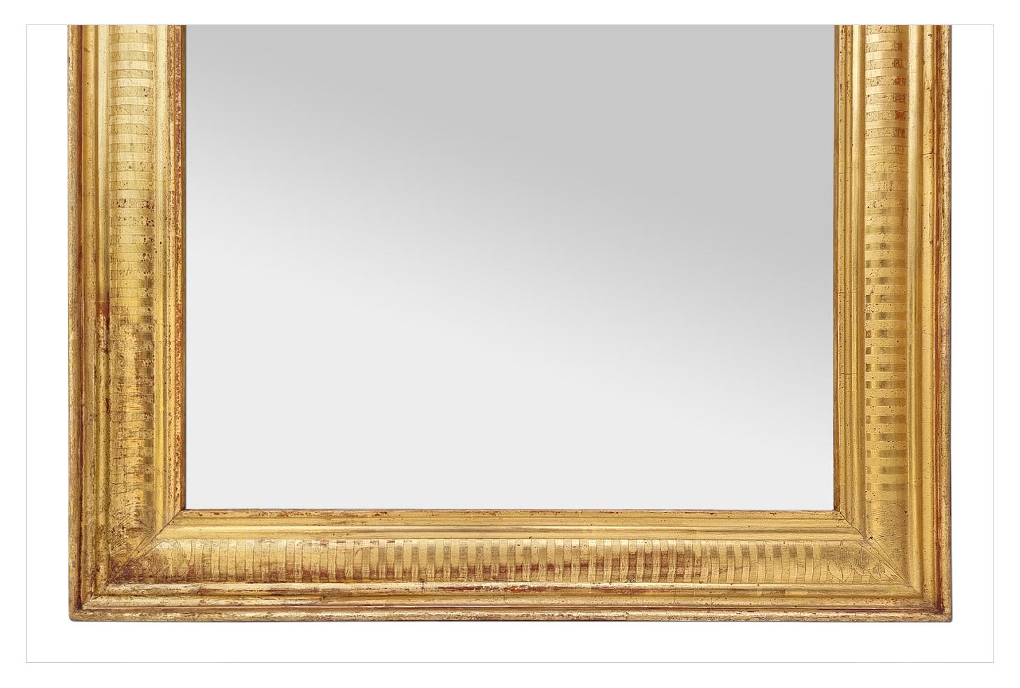 Antiker französischer Giltwood-Spiegel, Louis-Philippe-Stil, um 1900 im Zustand „Gut“ im Angebot in Paris, FR
