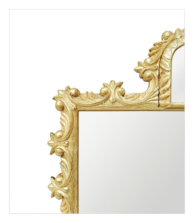 Français Miroir ancien en bois doré français, style rococo, vers 1930 en vente
