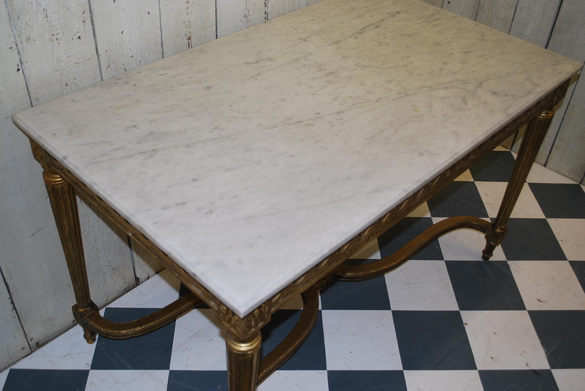 Antique French Giltwood Rectangular Centre Table or Sofa Side Table (Buchenholz) im Angebot