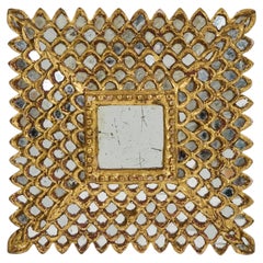 Antique French Giltwood Espejo Cuadrado con Inserciones de Espejo en Escamas de Pescado