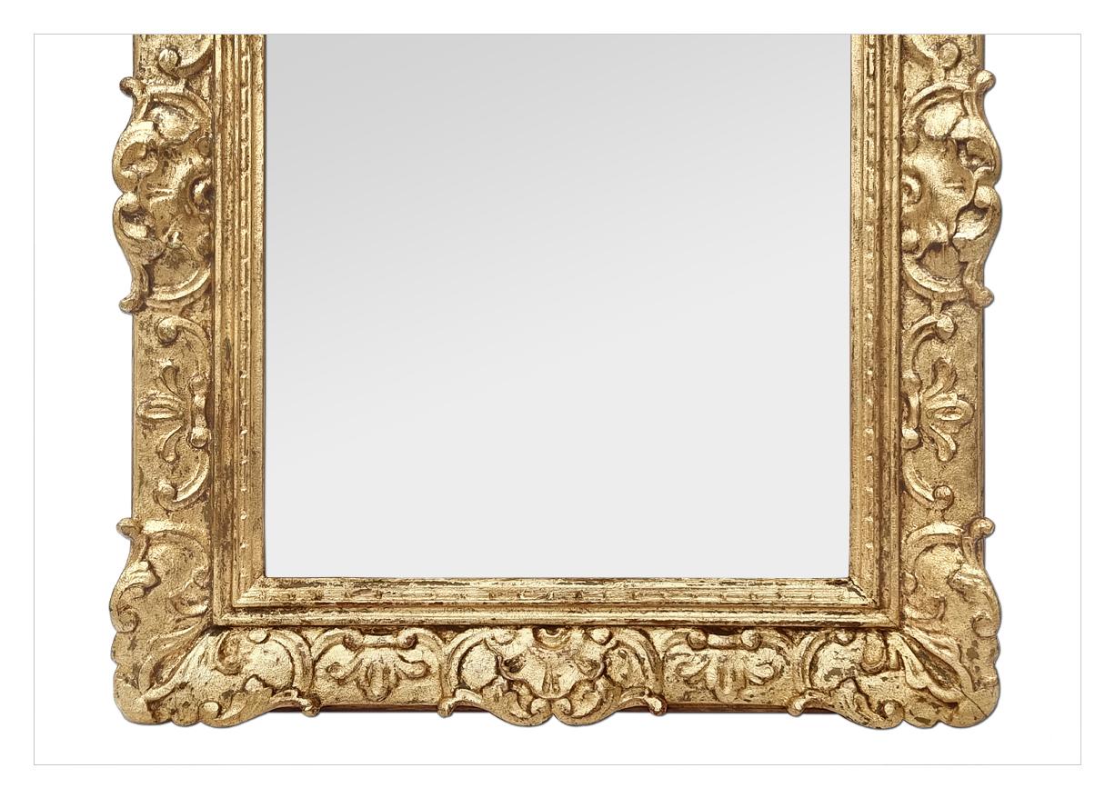 Antique Mirror francese in legno dorato in stile Luigi XIV, circa 1940 In condizioni buone in vendita a Paris, FR