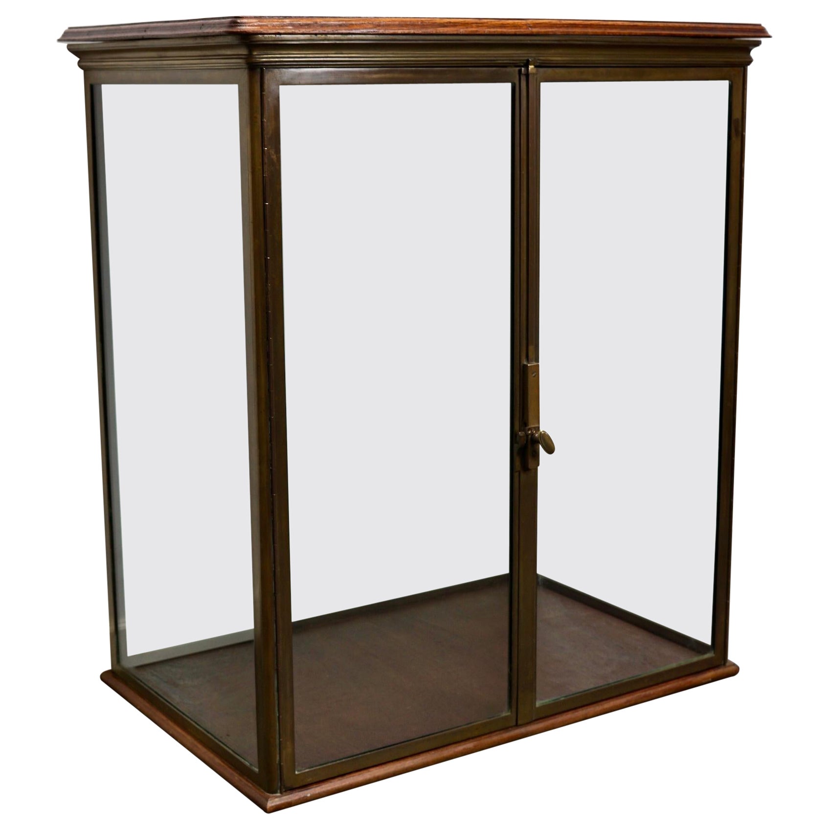 Antique French, mobile da negozio in vetro e ottone, anni '20 circa