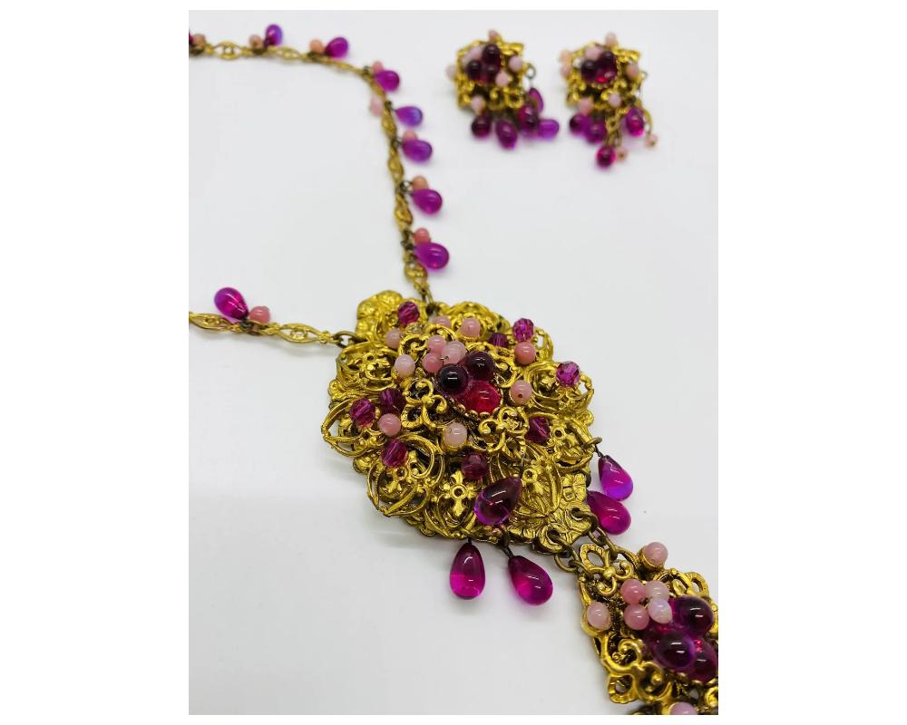 Set aus Halskette und Ohrringen aus antikem französischem Glas mit Kostümschmuck im Angebot 3