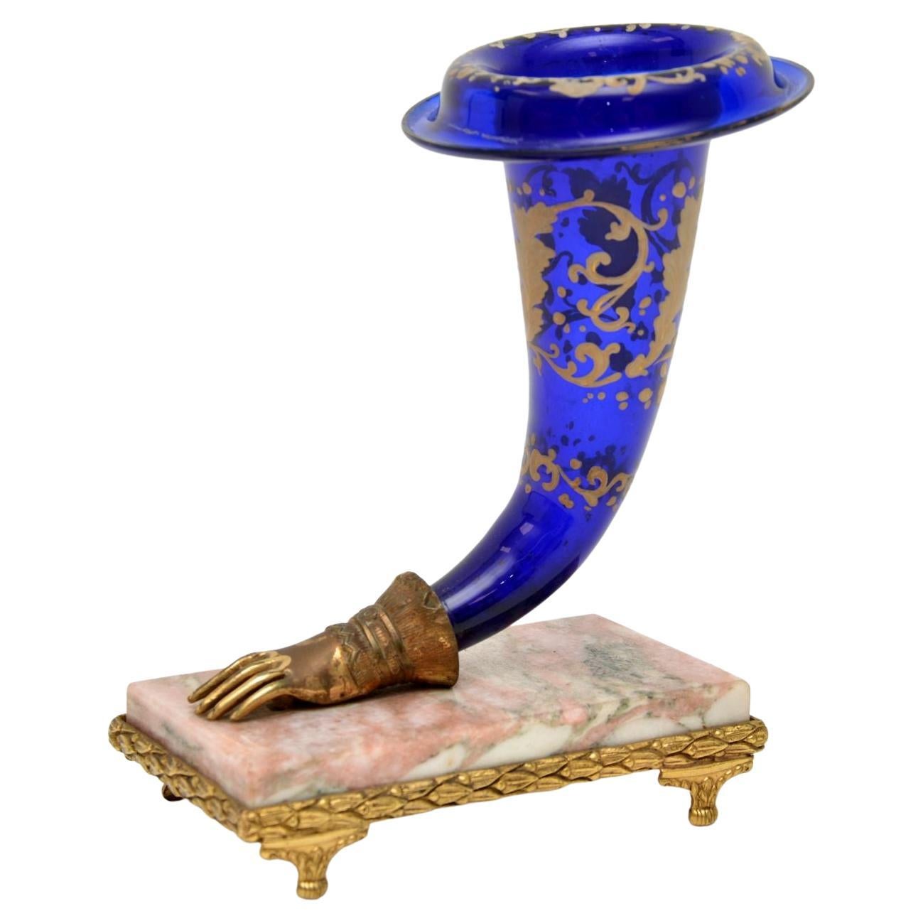 Antike französische Glas- und Marmor-Kornukopie-Vase