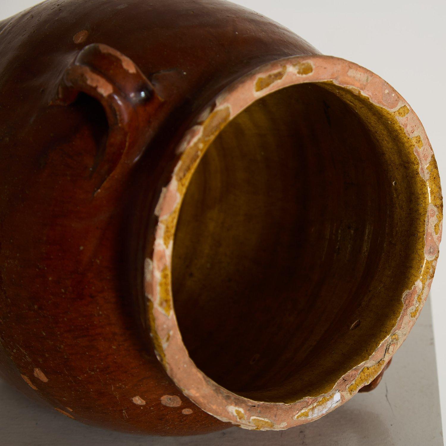 Terre cuite Ancien pot de rangement français émaillé avec poignées, 1900 en vente
