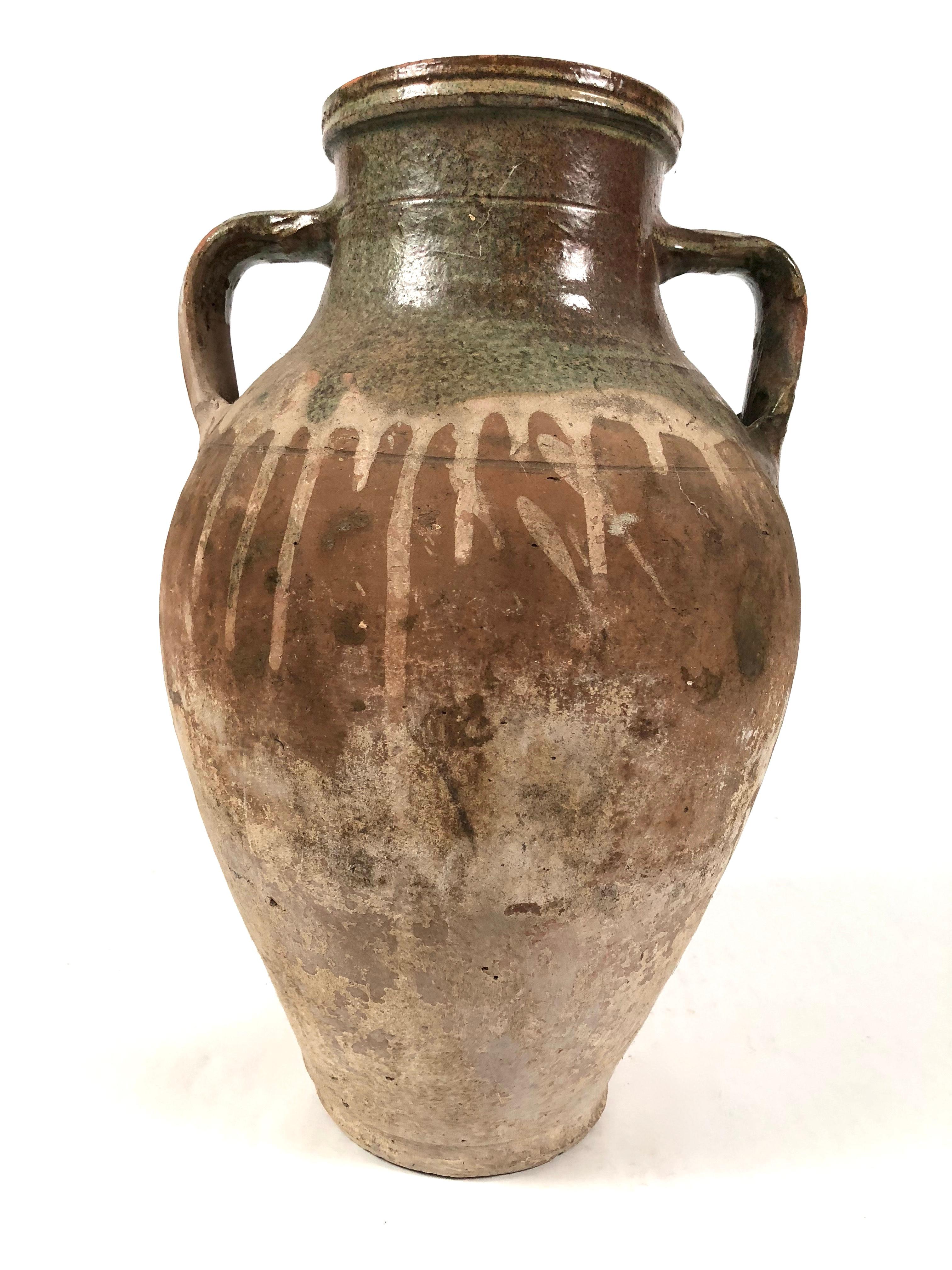 Antique French Glazed Terra Cotta Amphora im Zustand „Gut“ in Essex, MA