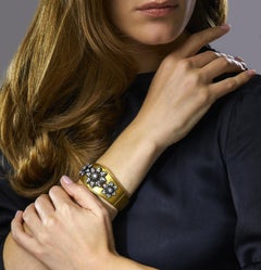 Antiguo brazalete francés de oro y diamantes talla antigua Circa 1860