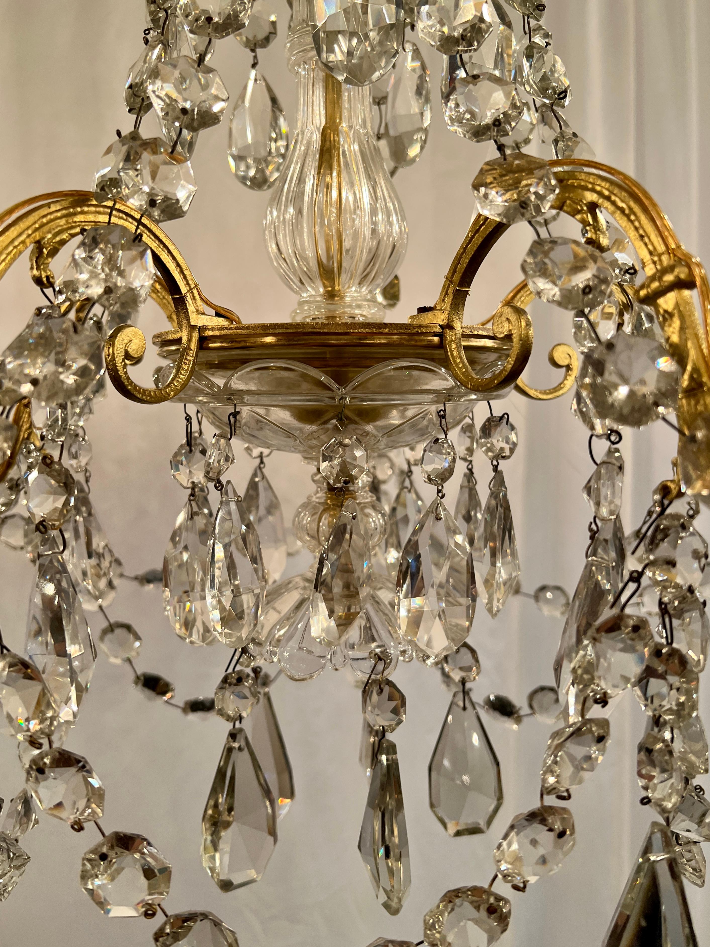 Antique French Gold Bronze and Baccarat Crystal Chandelier, Circa 1890-1900. In Good Condition For Sale In New Orleans, LA