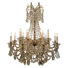 Antico lampadario francese a 18 luci in bronzo dorato e cristallo, 1920-1930 circa