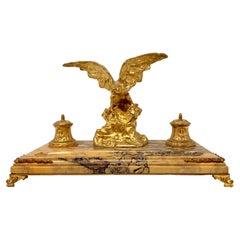 Encrier français ancien en bronze doré et marbre représentant un aigle, vers 1880-1890