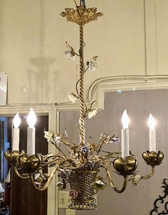 Luminaire ancien en bronze doré avec fleurs en porcelaine de Saxe circa 1890
