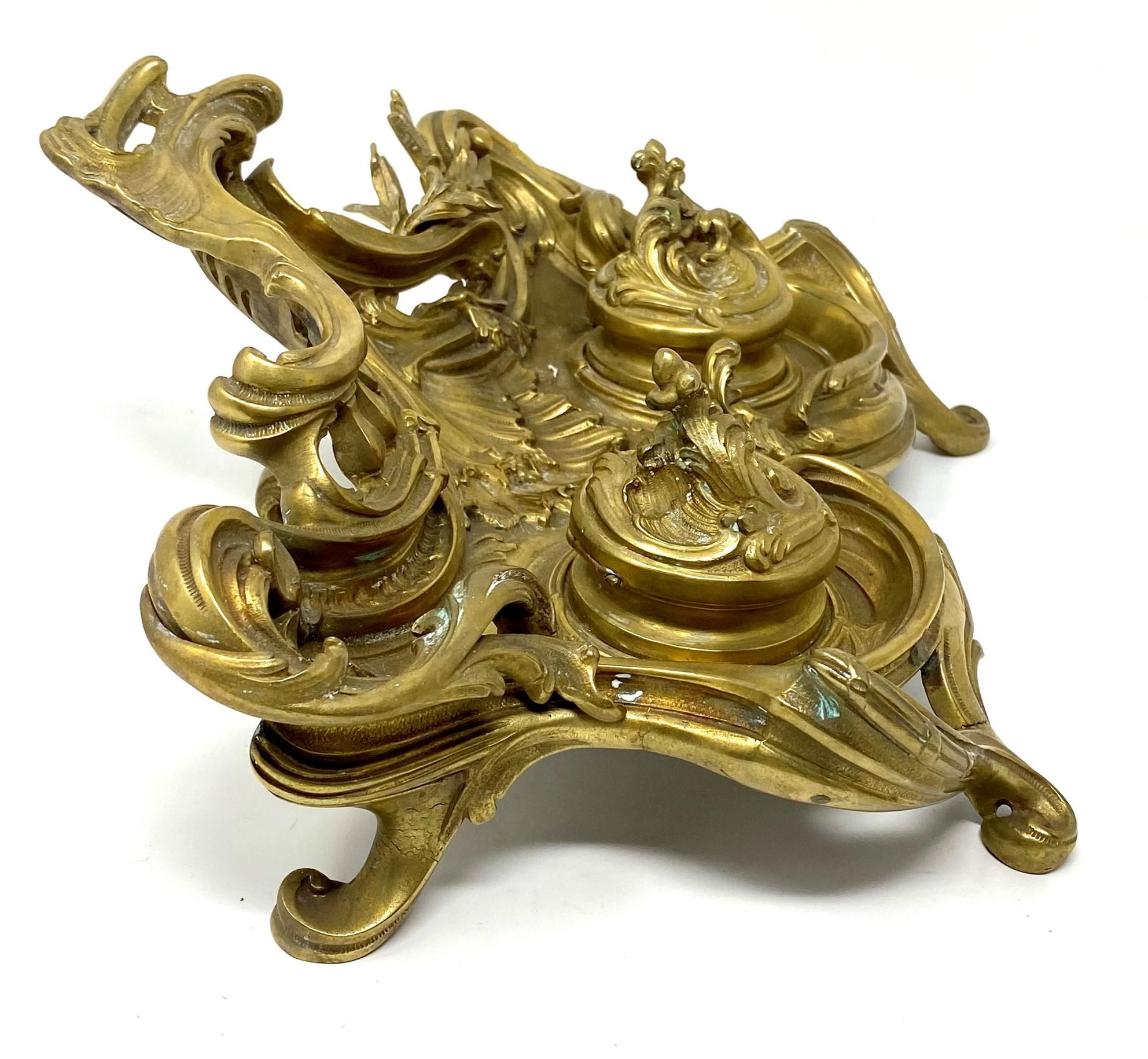 Antique French gold bronze Louis XV style inkwell, circa 1880-1890.