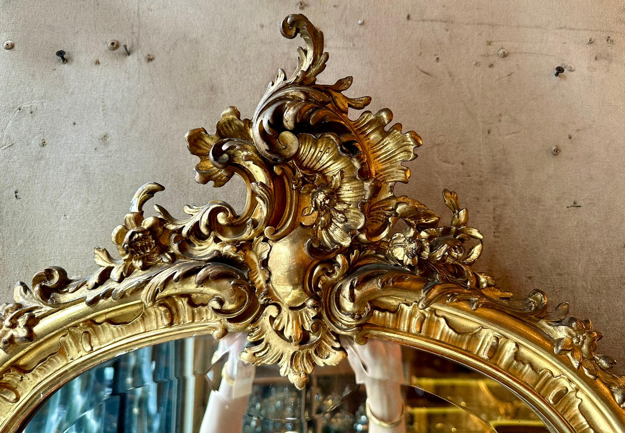 Antique French Gold Carved Wood Mirror with Beveled Glass, Circa 1865-1885. In Good Condition For Sale In New Orleans, LA