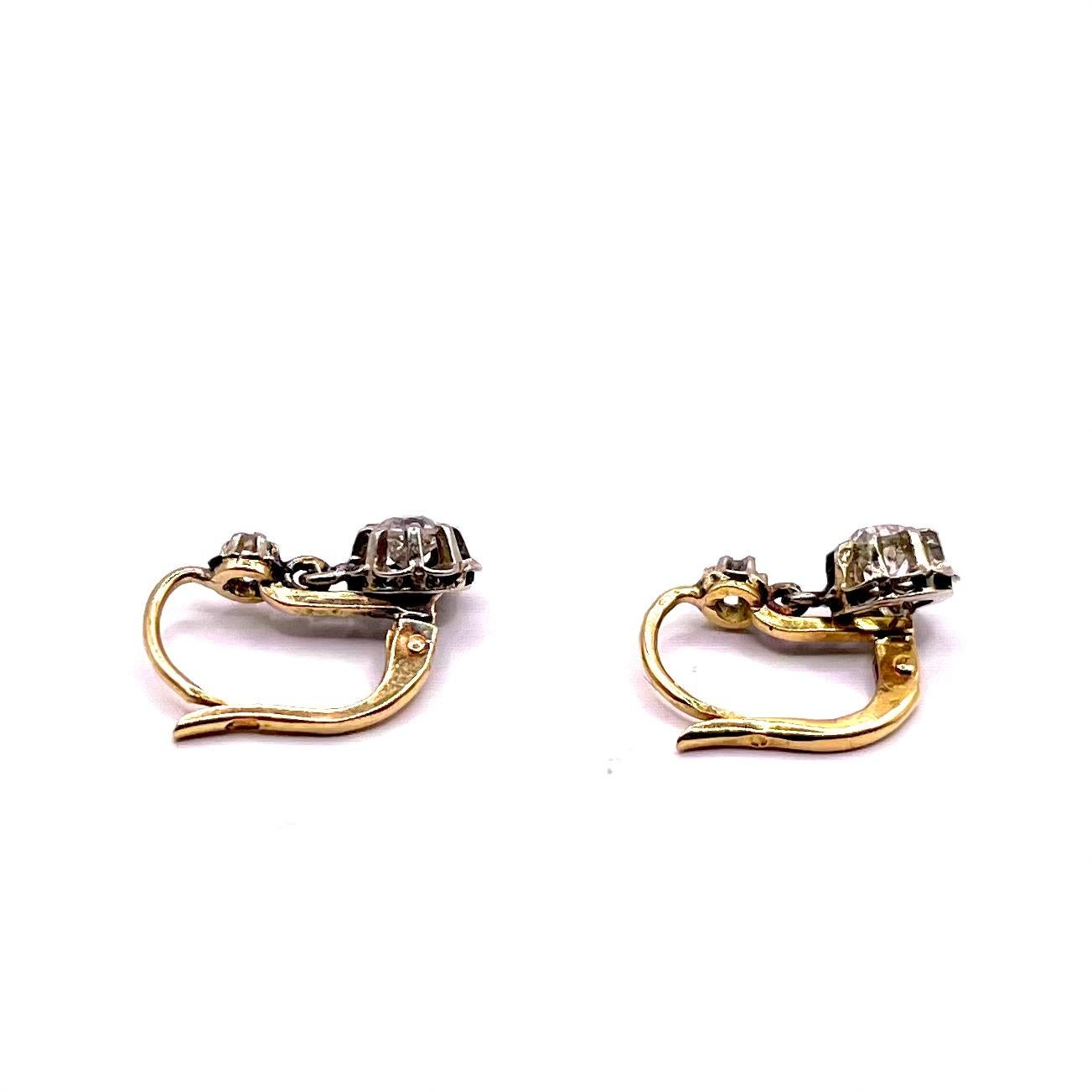 Antique French gold earrings with old-cut diamonds 0.68ct circa1930s. For Sale 3