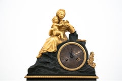 Pendule de cheminée française d'antiquités en or, vers 1900