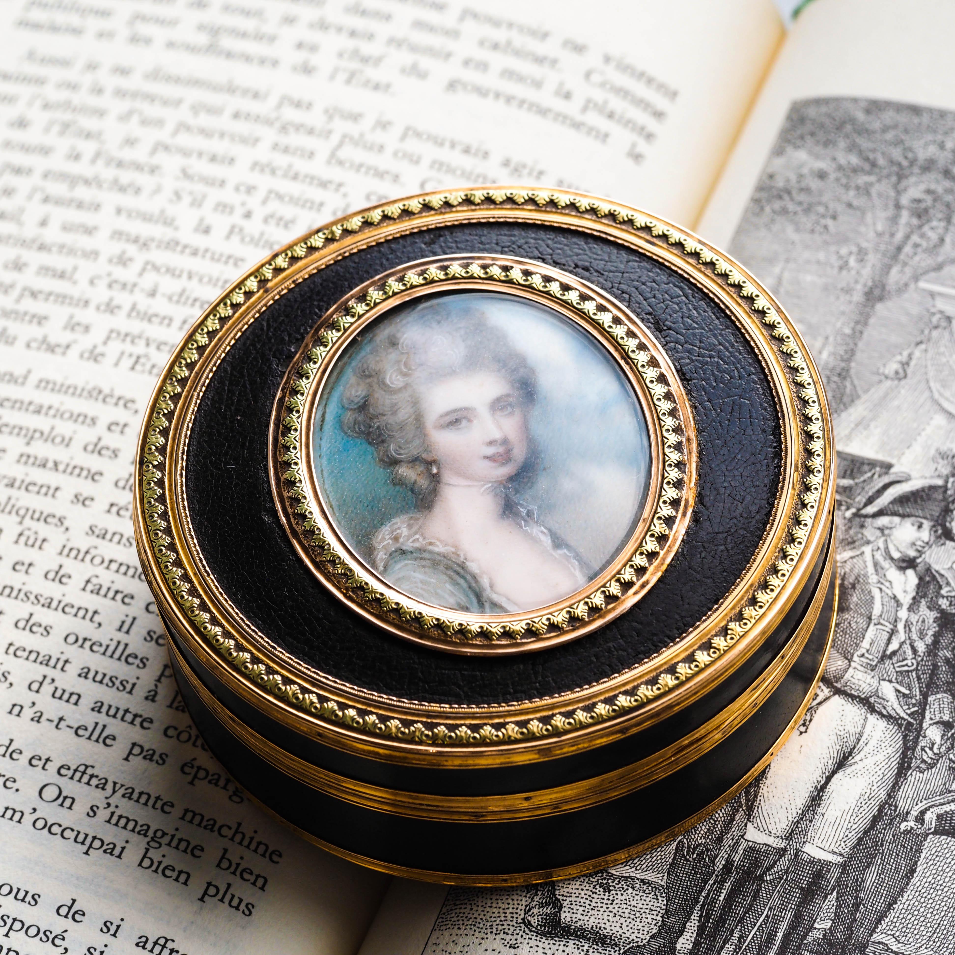 Antique French Gold Mounted Box, Portrait of a Lady Manner of Cosway 18° C. in vendita 7
