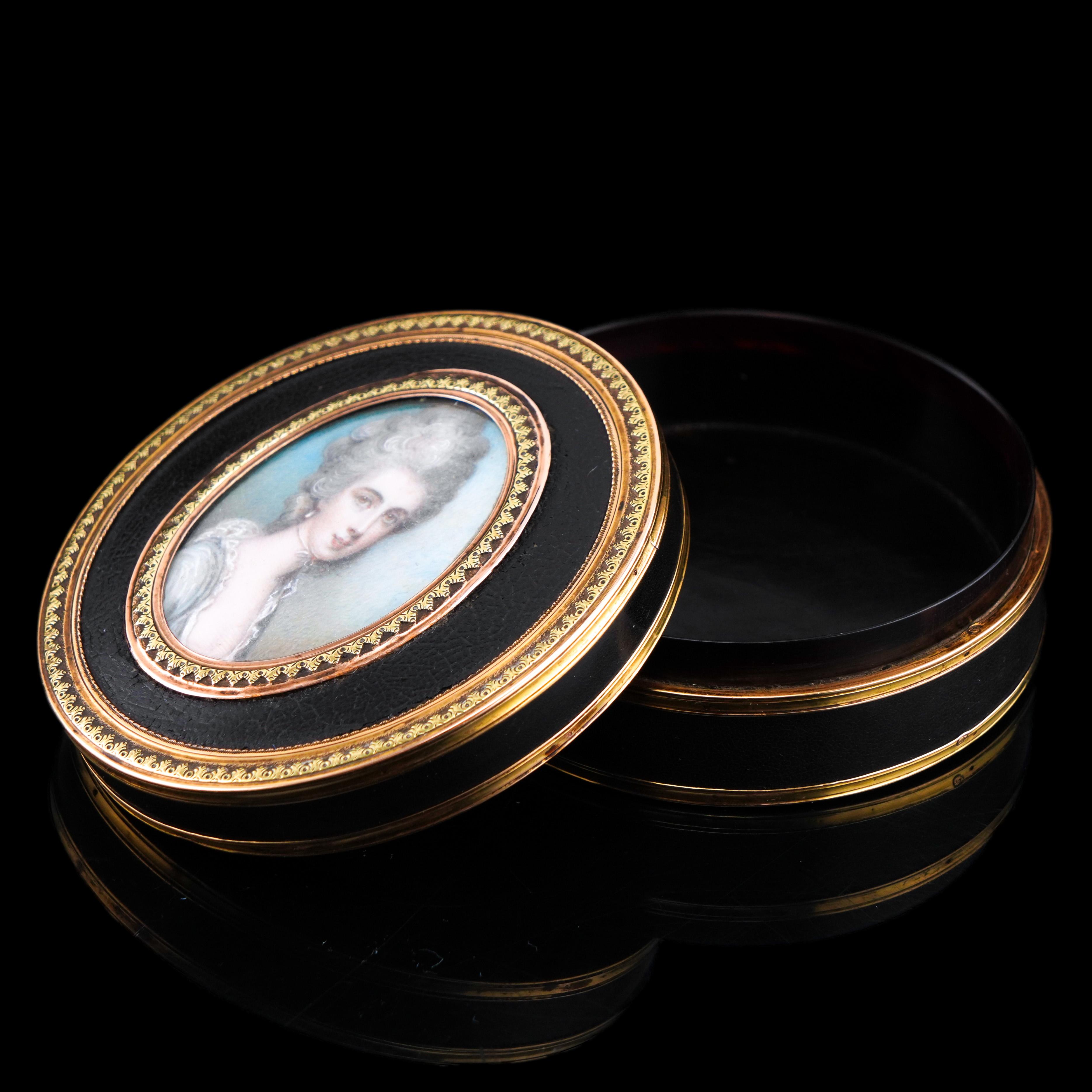 Antique French Gold Mounted Box, Portrait of a Lady Manner of Cosway 18° C. in vendita 10