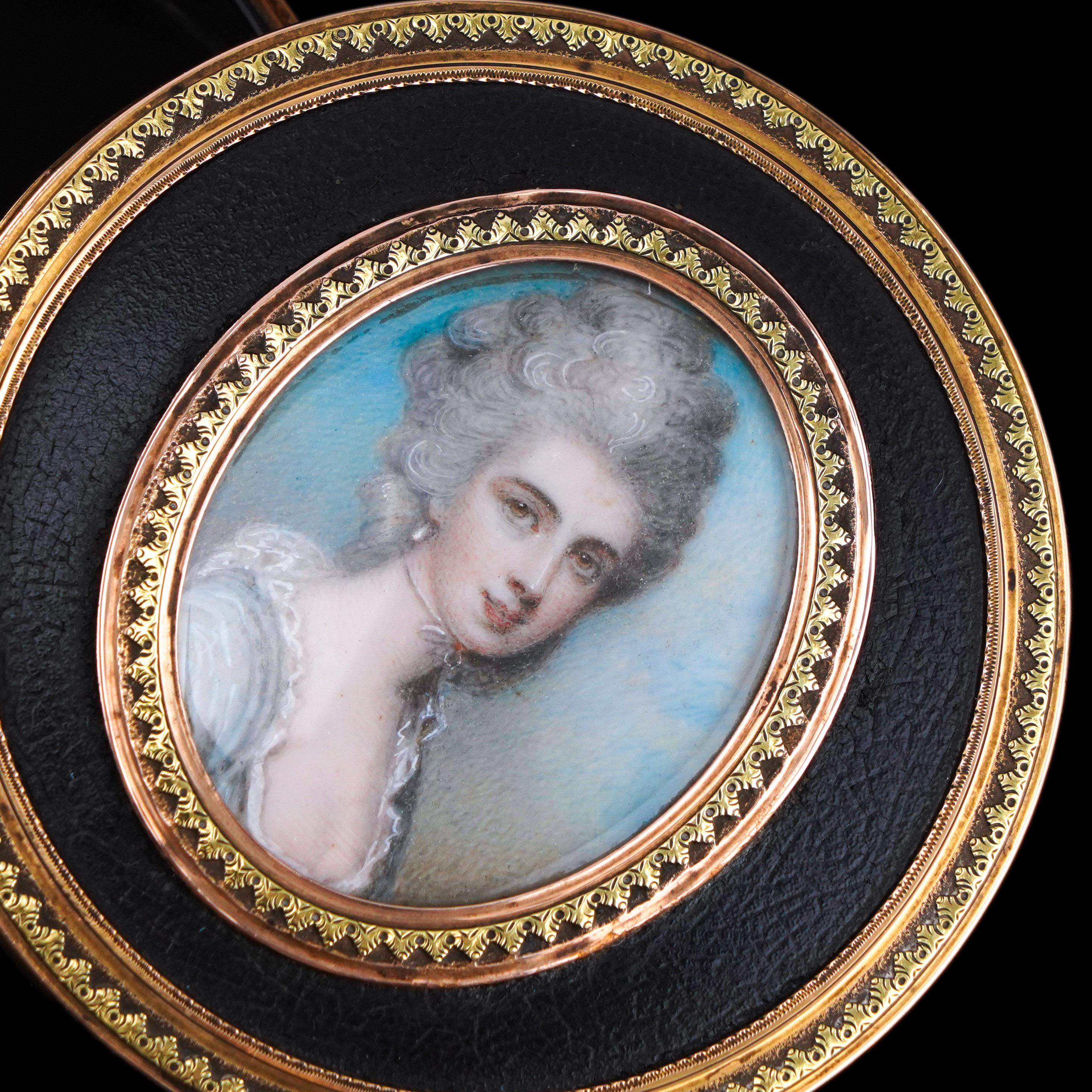 Antique French Gold Mounted Box, Portrait of a Lady Manner of Cosway 18° C. in vendita 11