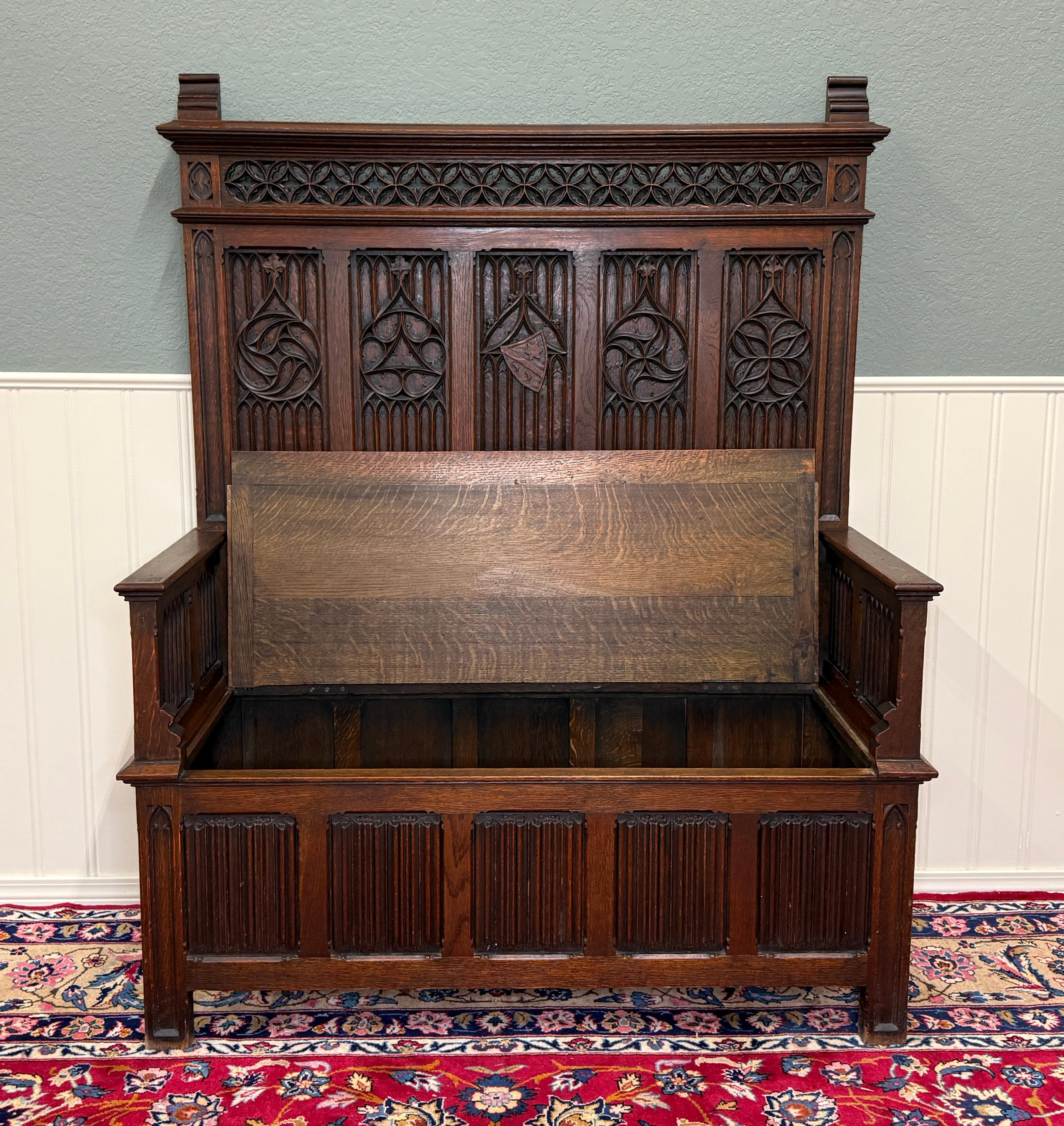 Antique French Gothic Bench Settee Oak Arches Linen Fold Lift Top Seat c. 1900 For Sale 8