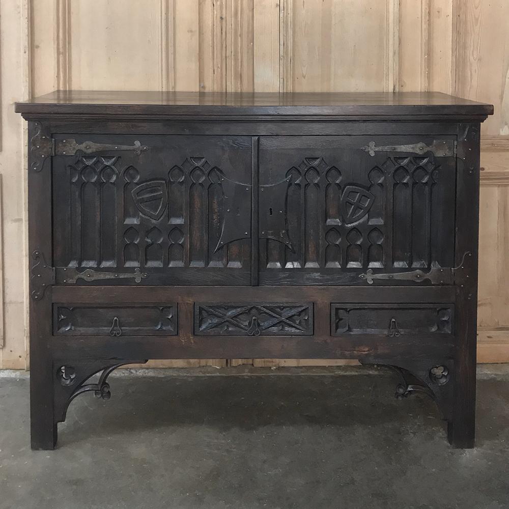 Antique French Gothic Buffet In Good Condition In Dallas, TX