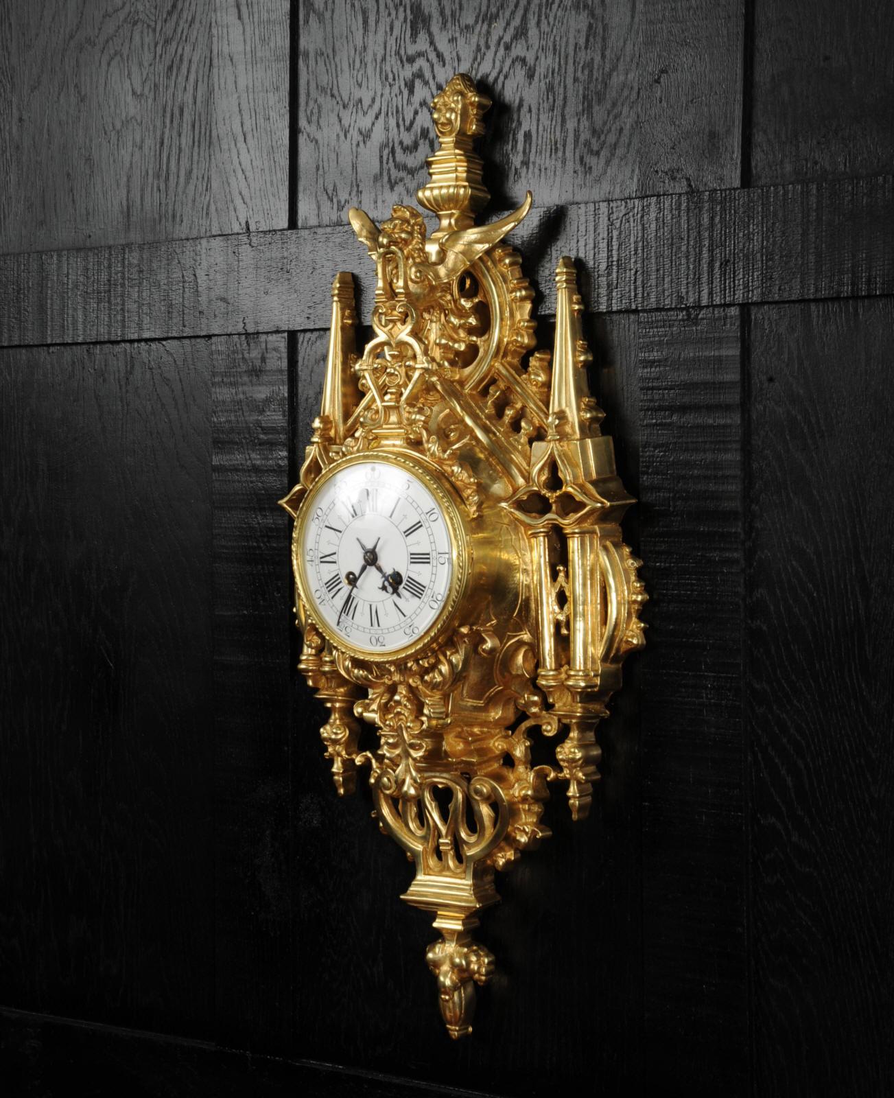 Antique French Gothic Cartel Wall Clock - Raro - Totalmente restaurado - Henri Riondet en venta 2