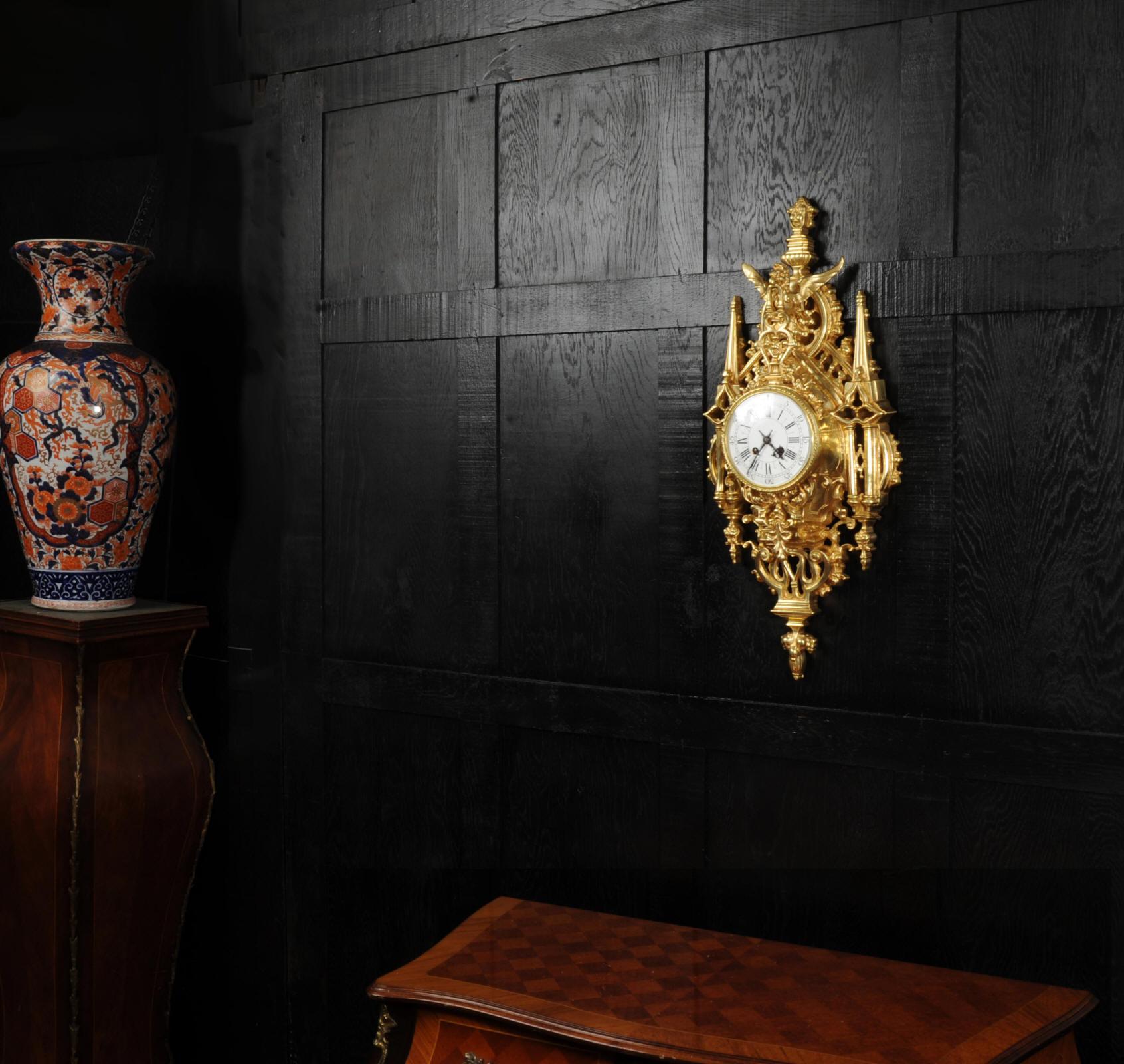 Antique French Gothic Cartel Wall Clock - Raro - Totalmente restaurado - Henri Riondet en venta 4
