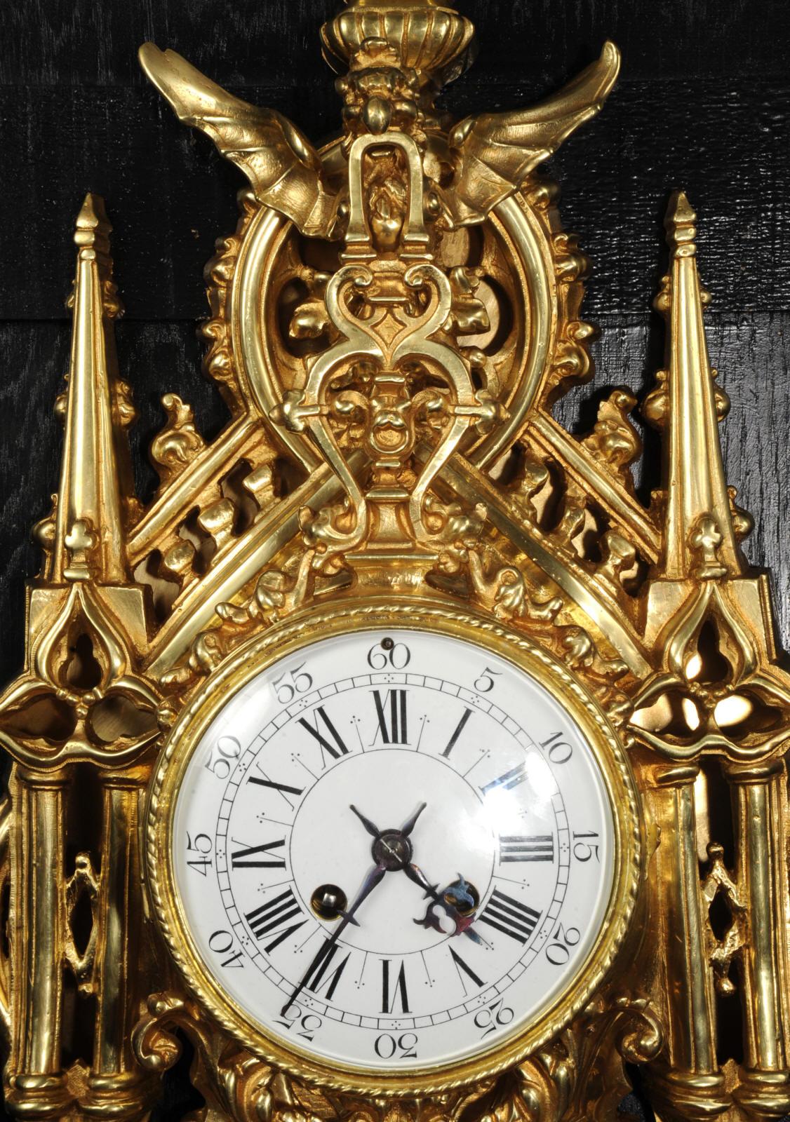 Antique French Gothic Cartel Wall Clock - Raro - Totalmente restaurado - Henri Riondet en venta 5