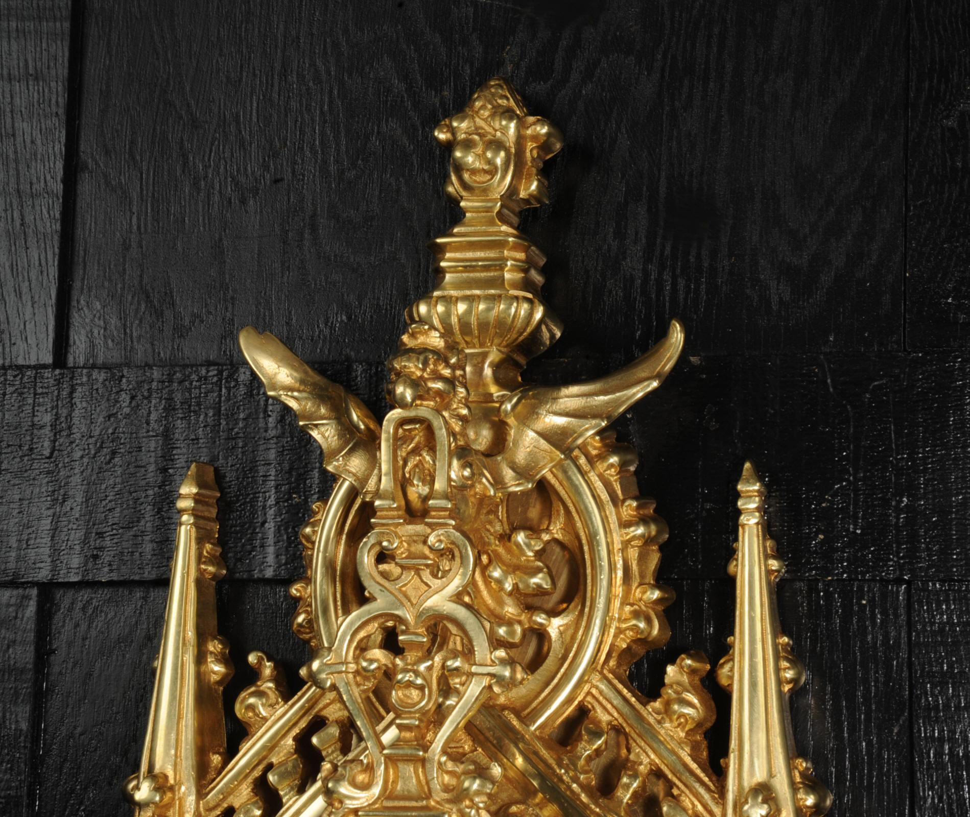 Antique French Gothic Cartel Wall Clock - Raro - Totalmente restaurado - Henri Riondet en venta 1