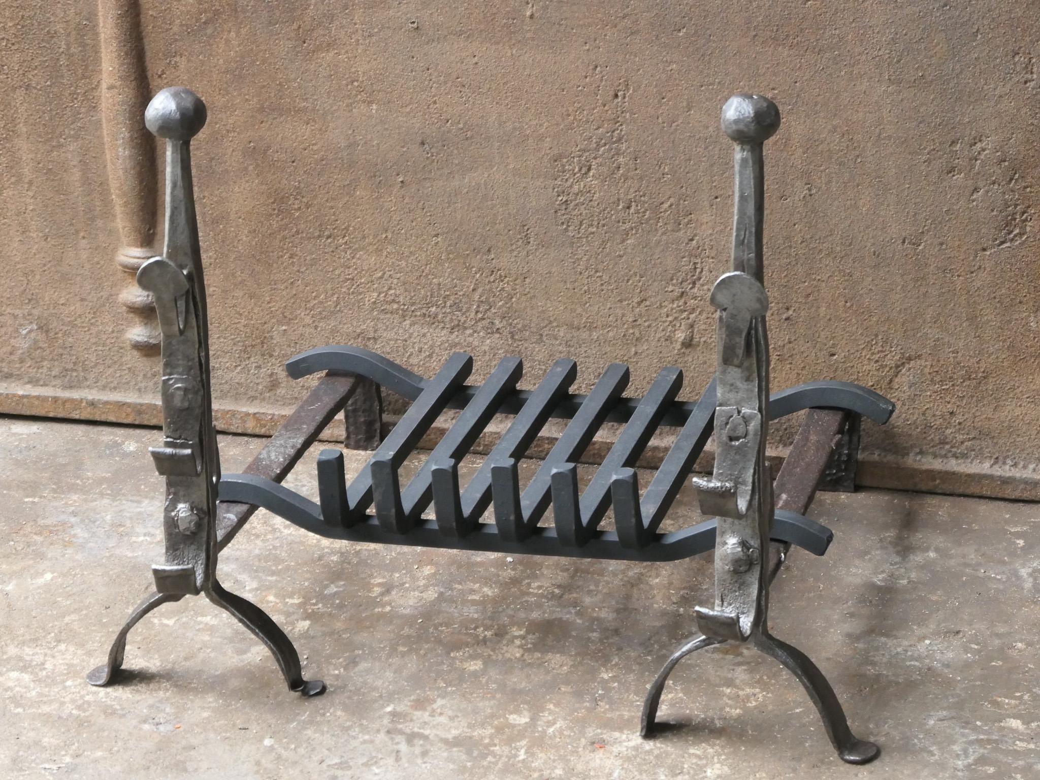 Antique French Gothic Fireplace Grate or Fire Basket, 17th Century For Sale 1