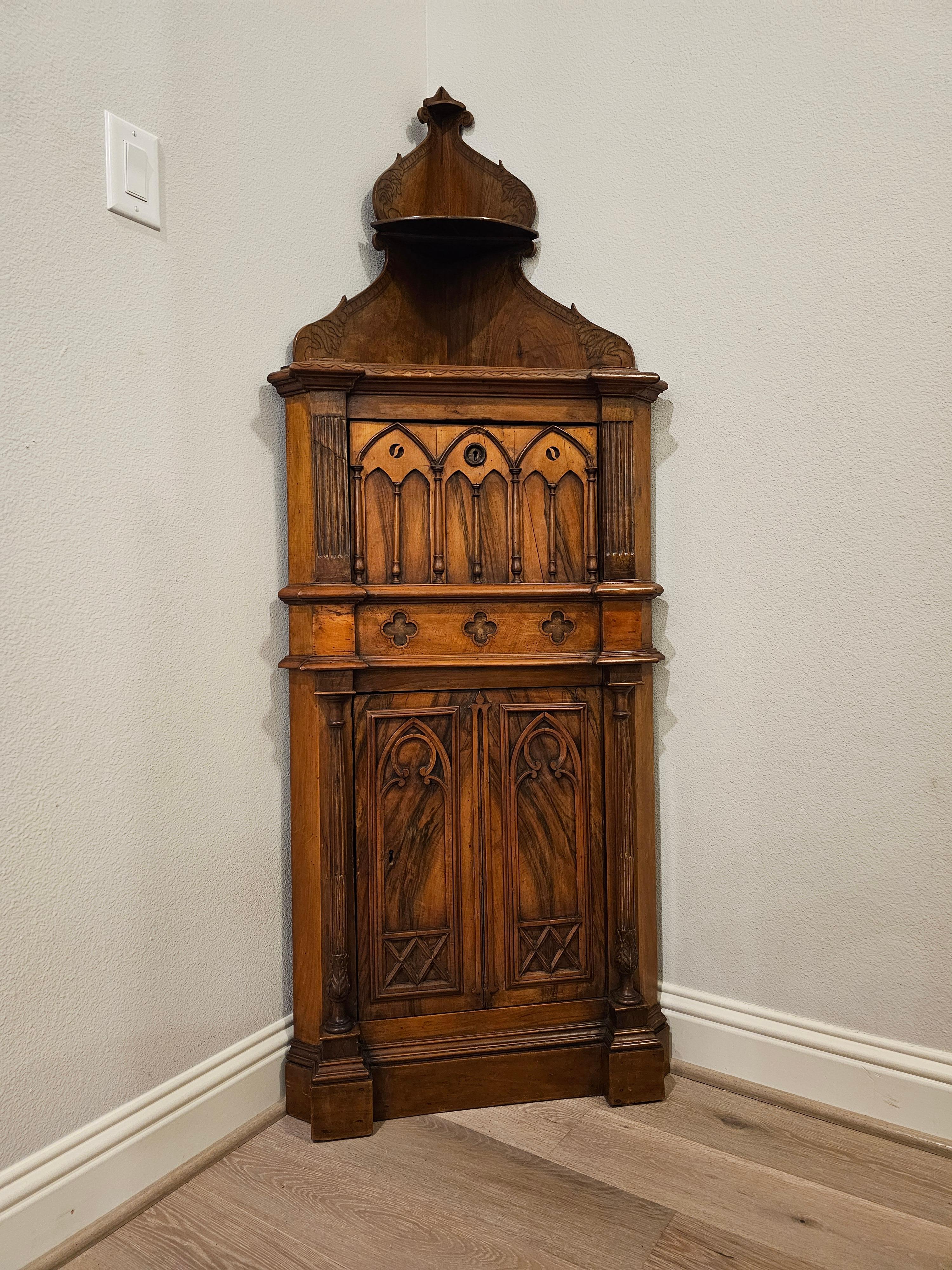 Antique French Gothic Revival Carved Burled Walnut Corner Cabinet For Sale 15