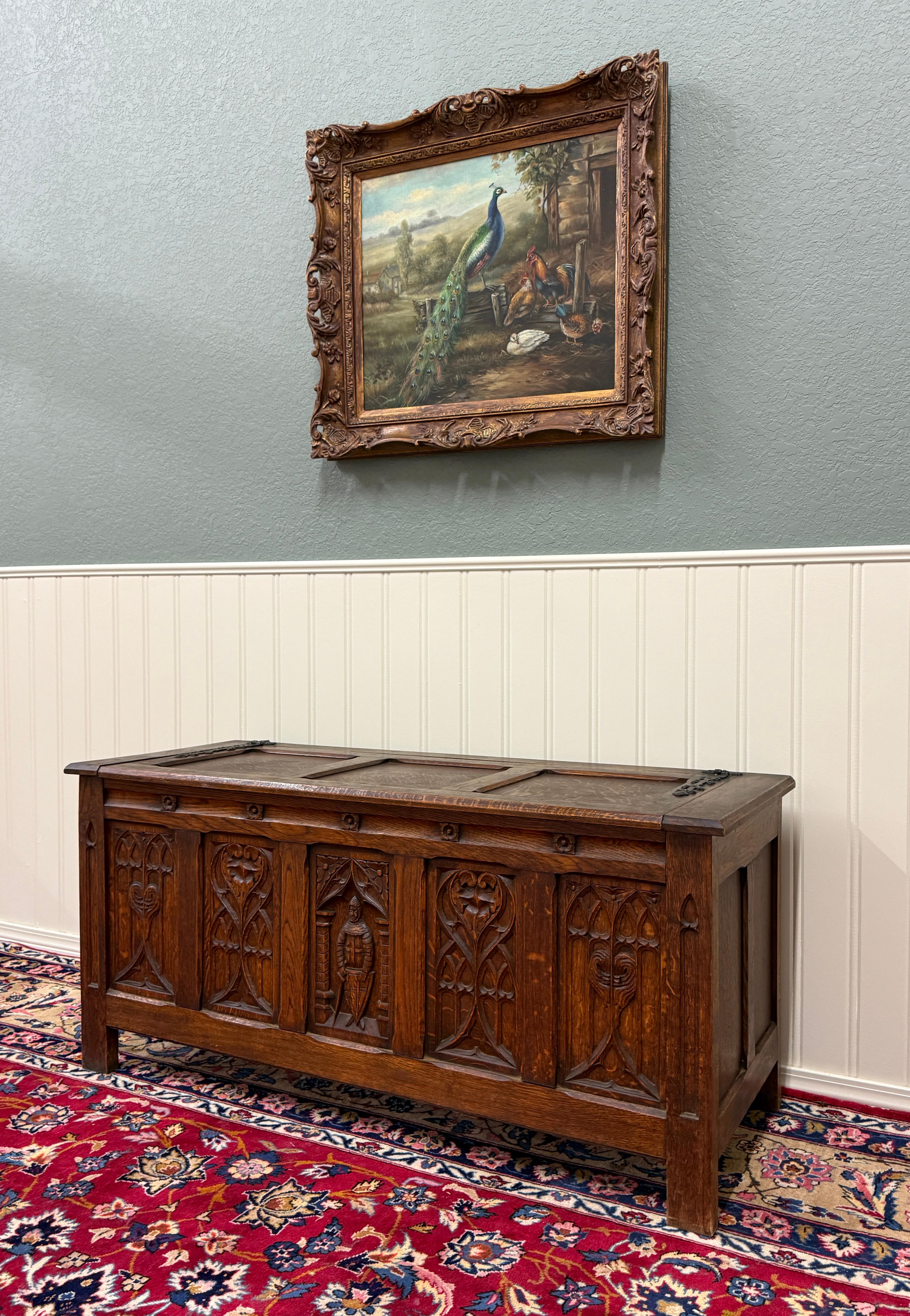 Antique French Gothic Trunk Chest Blanket Box Storage Coffer Knights Oak 19thC en vente 10