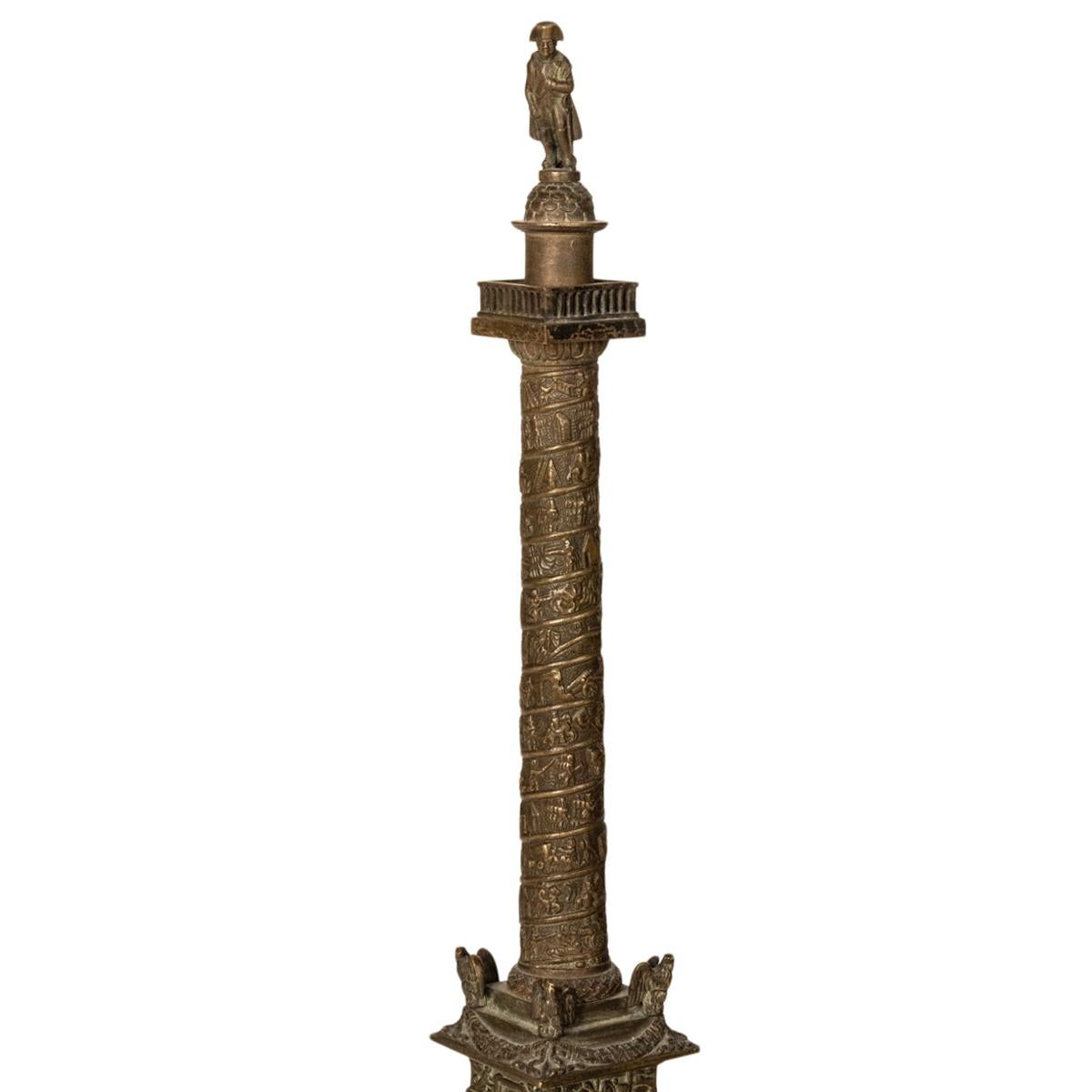 Antique French Grand Tour Bronze Desk Statua Scultura Napoleone Colonna Vendome in vendita 3