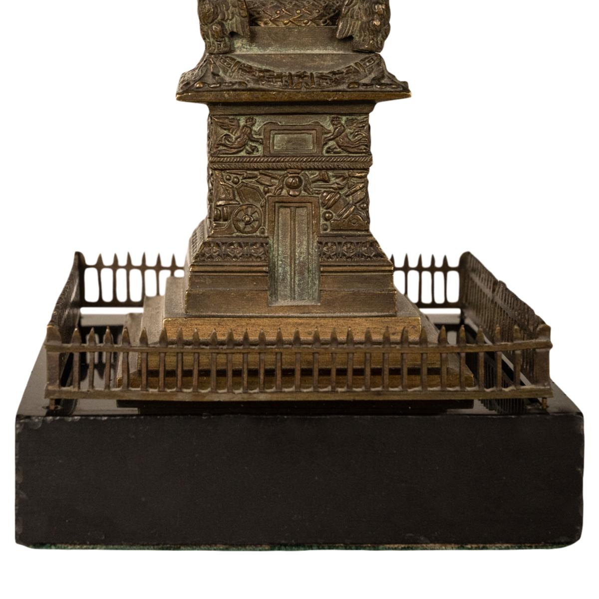 Antique French Grand Tour Bronze Desk Statua Scultura Napoleone Colonna Vendome in vendita 9