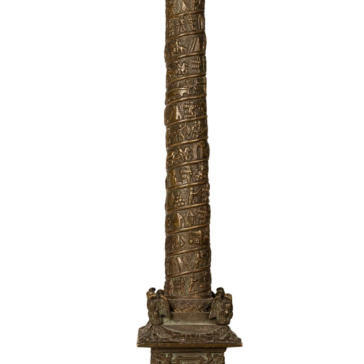 Antique French Grand Tour Bronze Desk Statua Scultura Napoleone Colonna Vendome in vendita 11
