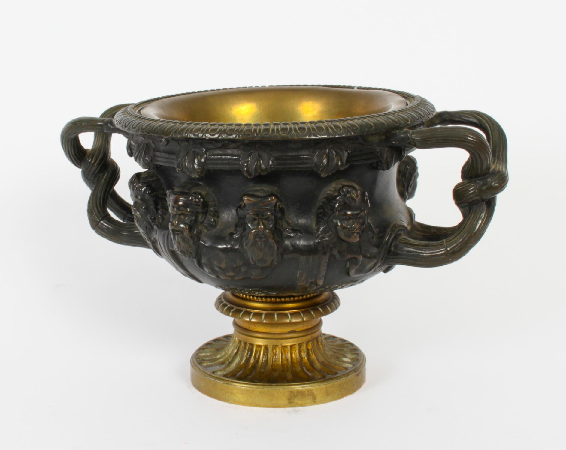 Antike französische Grand Tour-Urne aus Bronze und Goldbronze, 19. Jahrhundert im Angebot 1