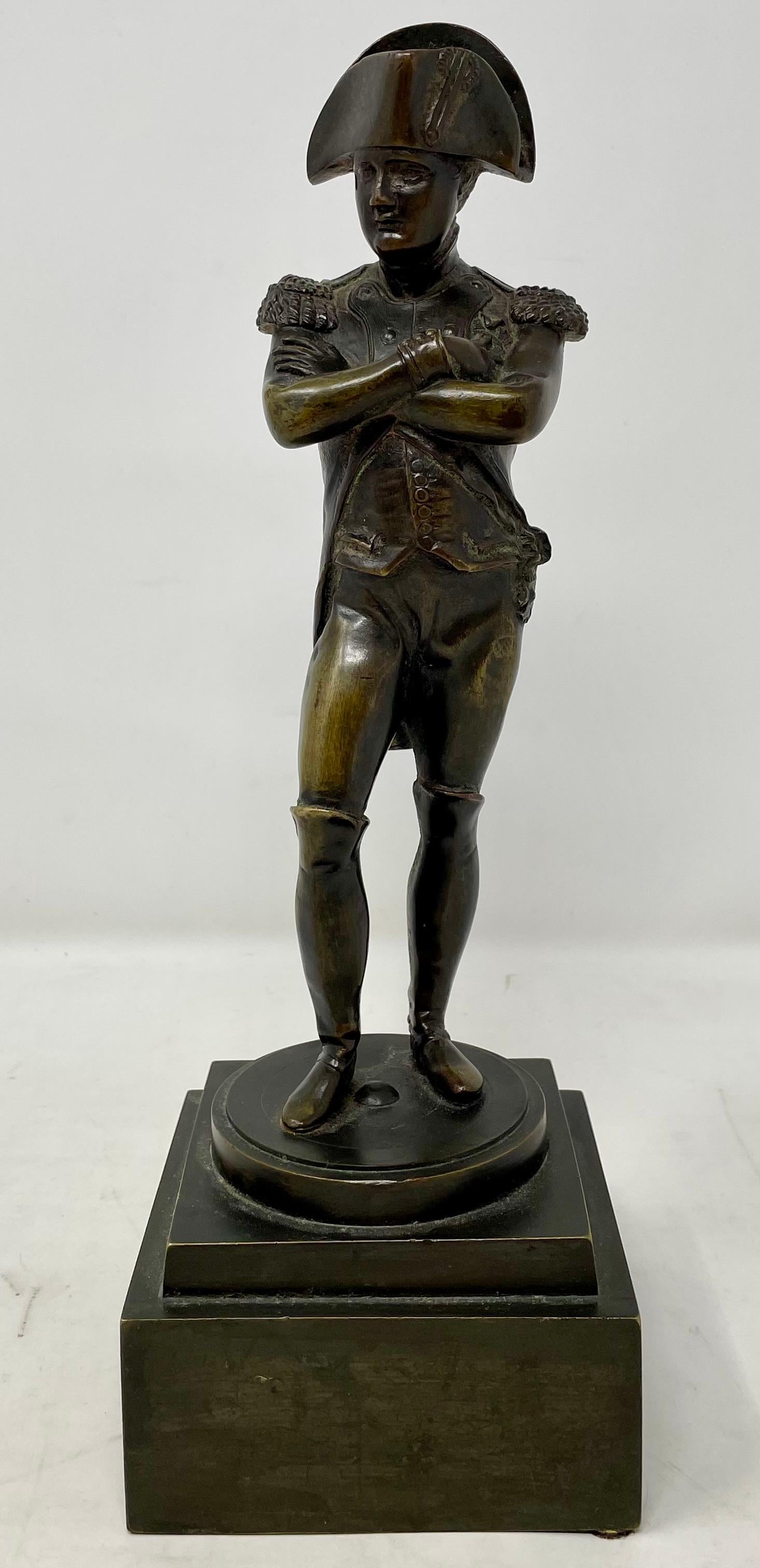 Francese Antique French Grand Tour Statua in bronzo di Napoleone Bonaparte, 1890-1910 circa. in vendita