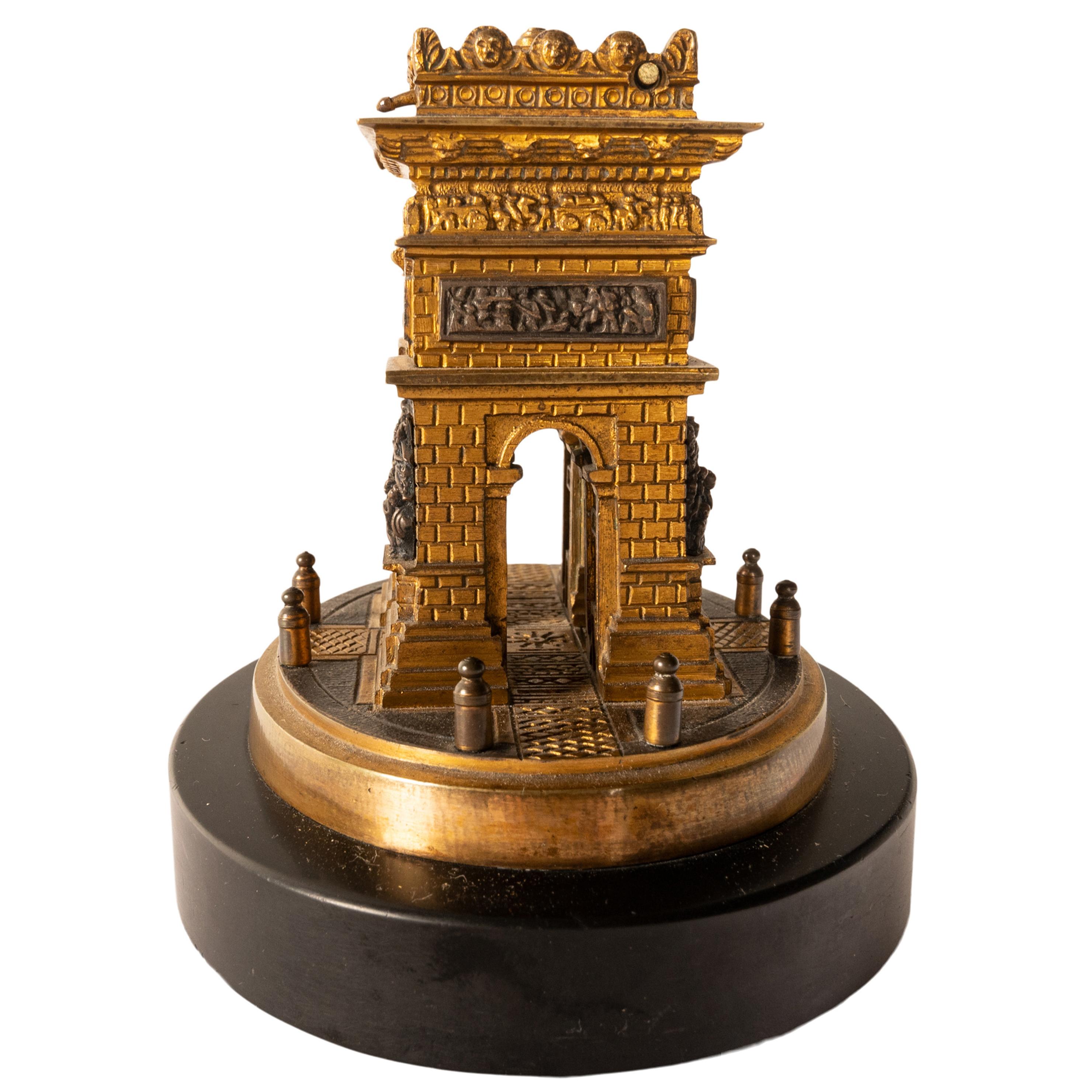 Antique French Grand Tour Gilt Bronze Architectural Model Arc de Triomphe 1825 In Good Condition For Sale In Portland, OR