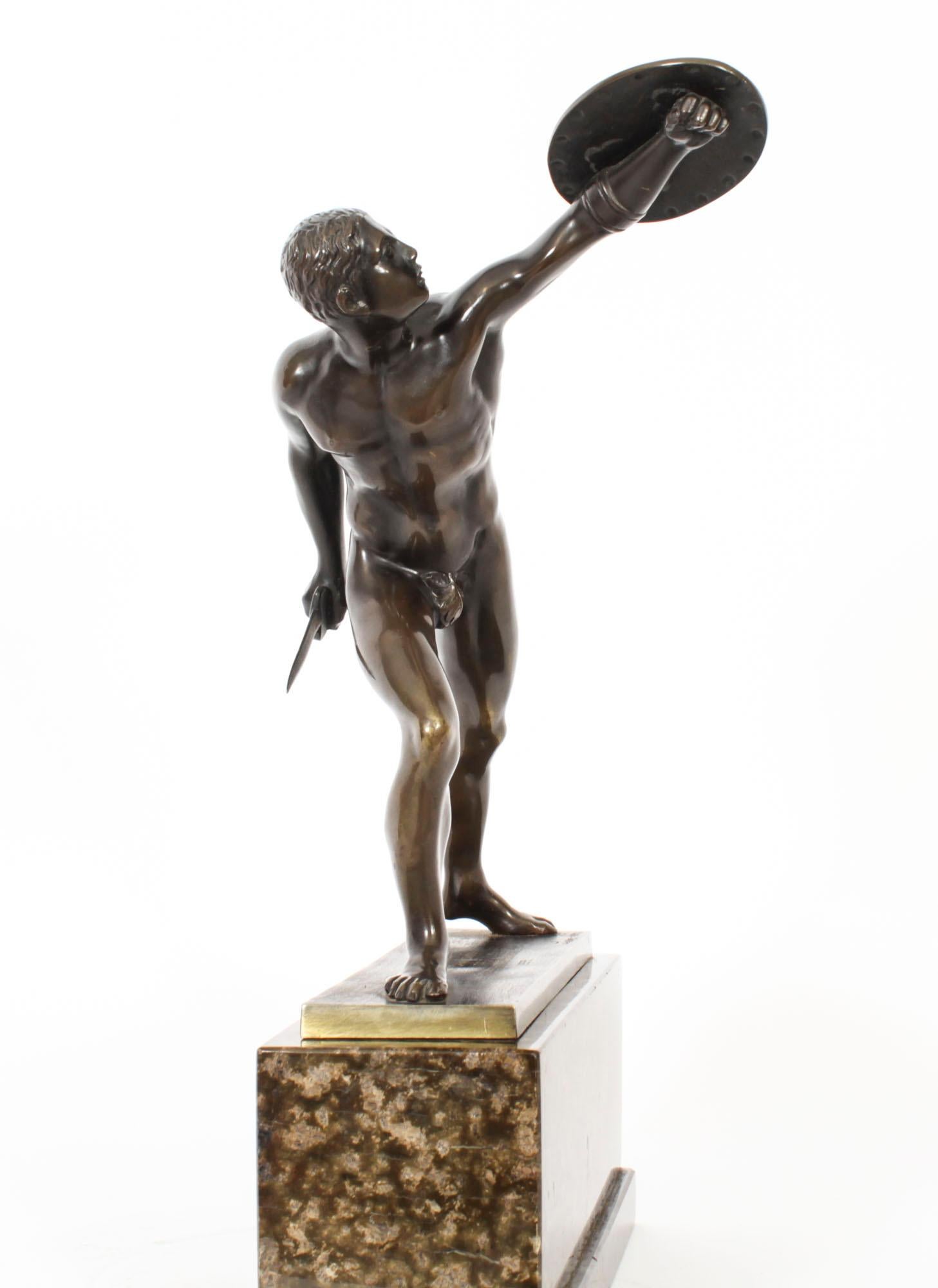 Fin du XIXe siècle Modèle ancien de gladiateur Borghese en bronze doré du Grand Tour français en vente