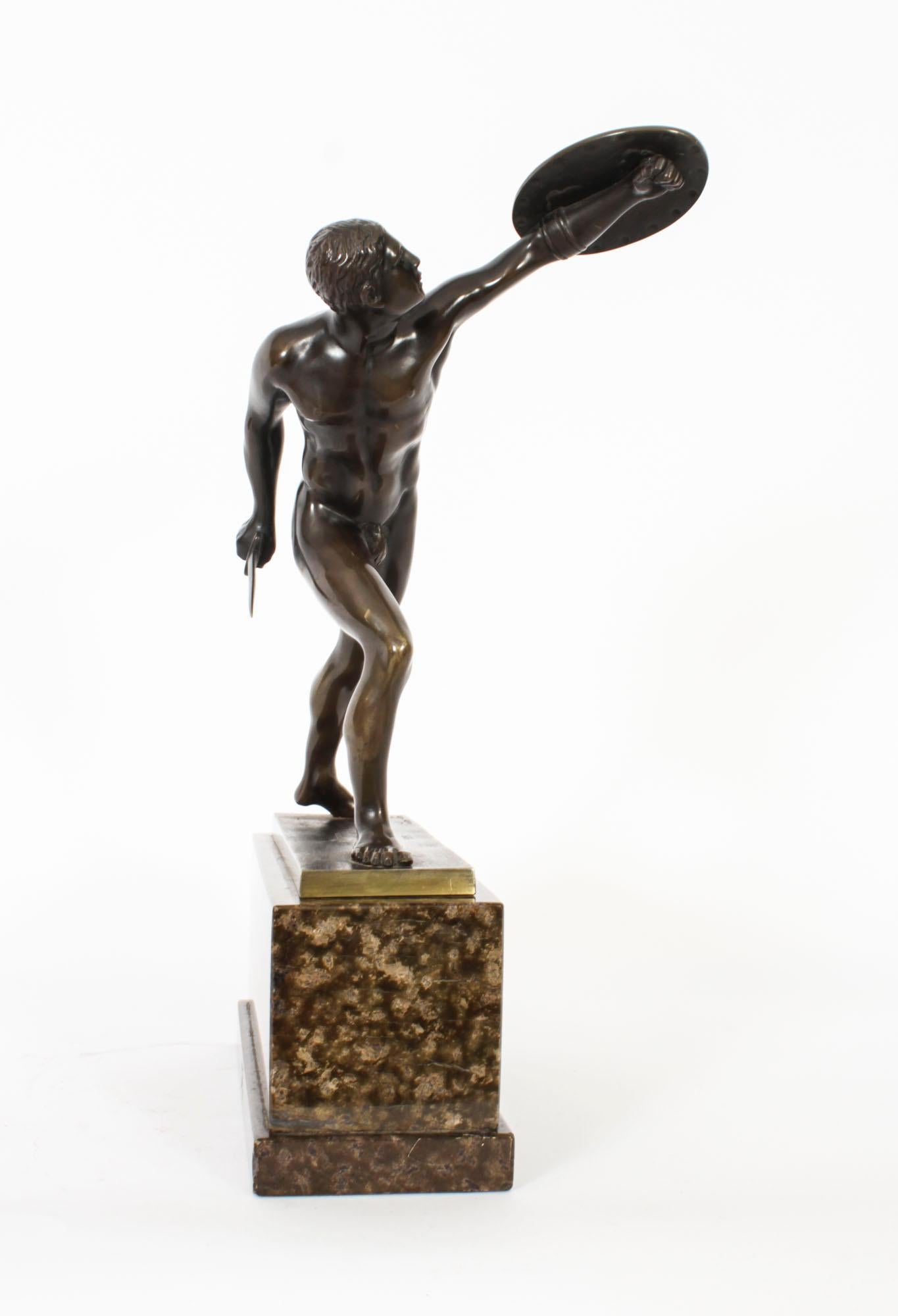 Modèle ancien de gladiateur Borghese en bronze doré du Grand Tour français en vente 1
