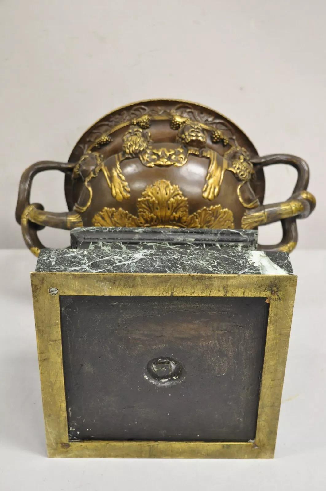 Antique French Grand Tour Patinated Bronze Barbedienne Paris Warwick Vase in vendita 5