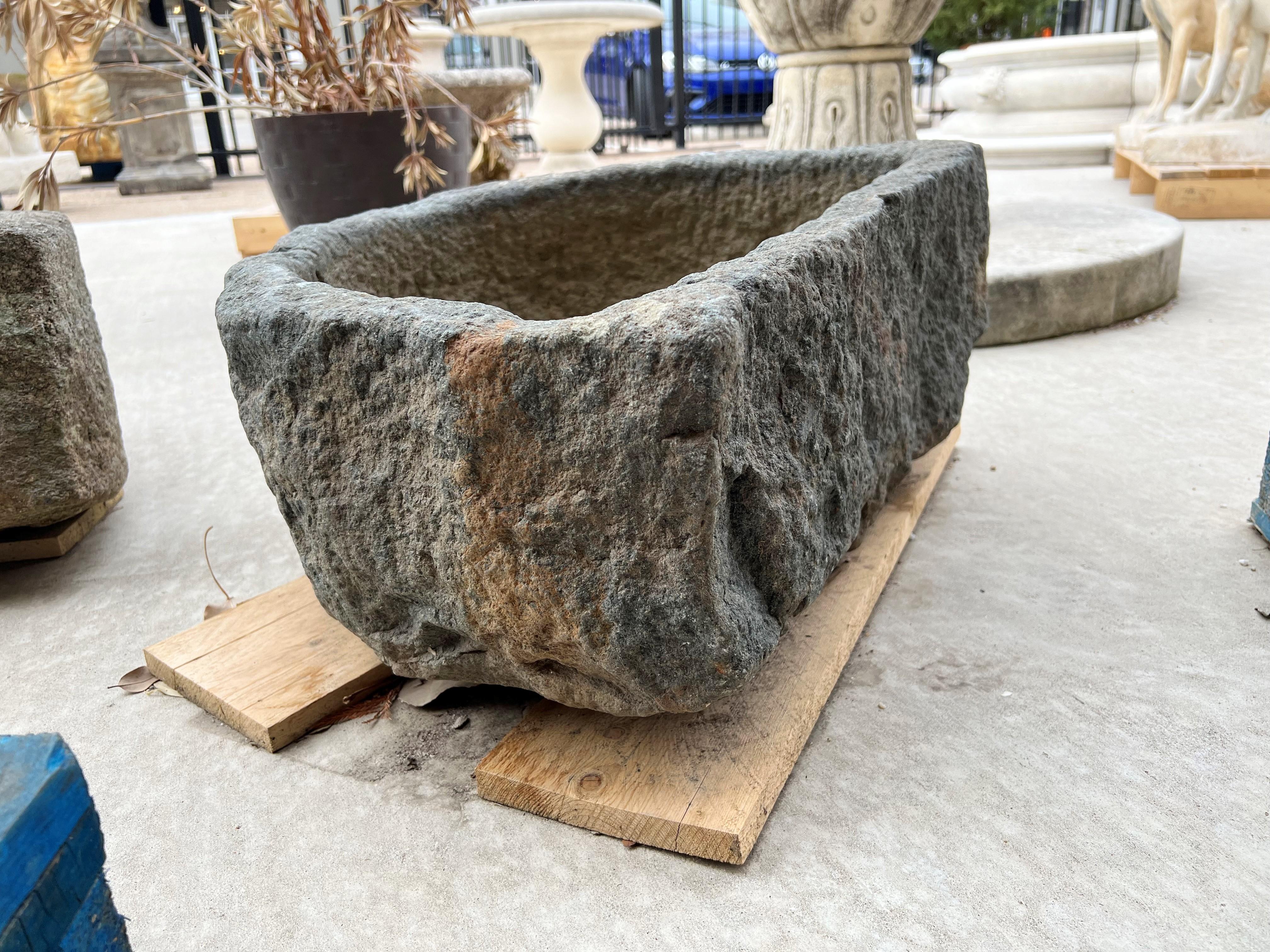 Antique French Granite Demi Lune Trough or Sink from Normandy, 19th Century 1