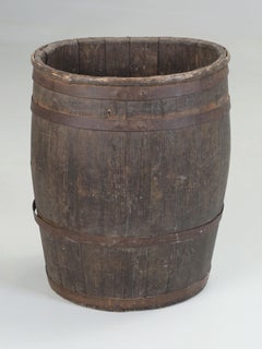 Ancienne moisson de raisins française de la région de Bourgogne en France vers les années 1880